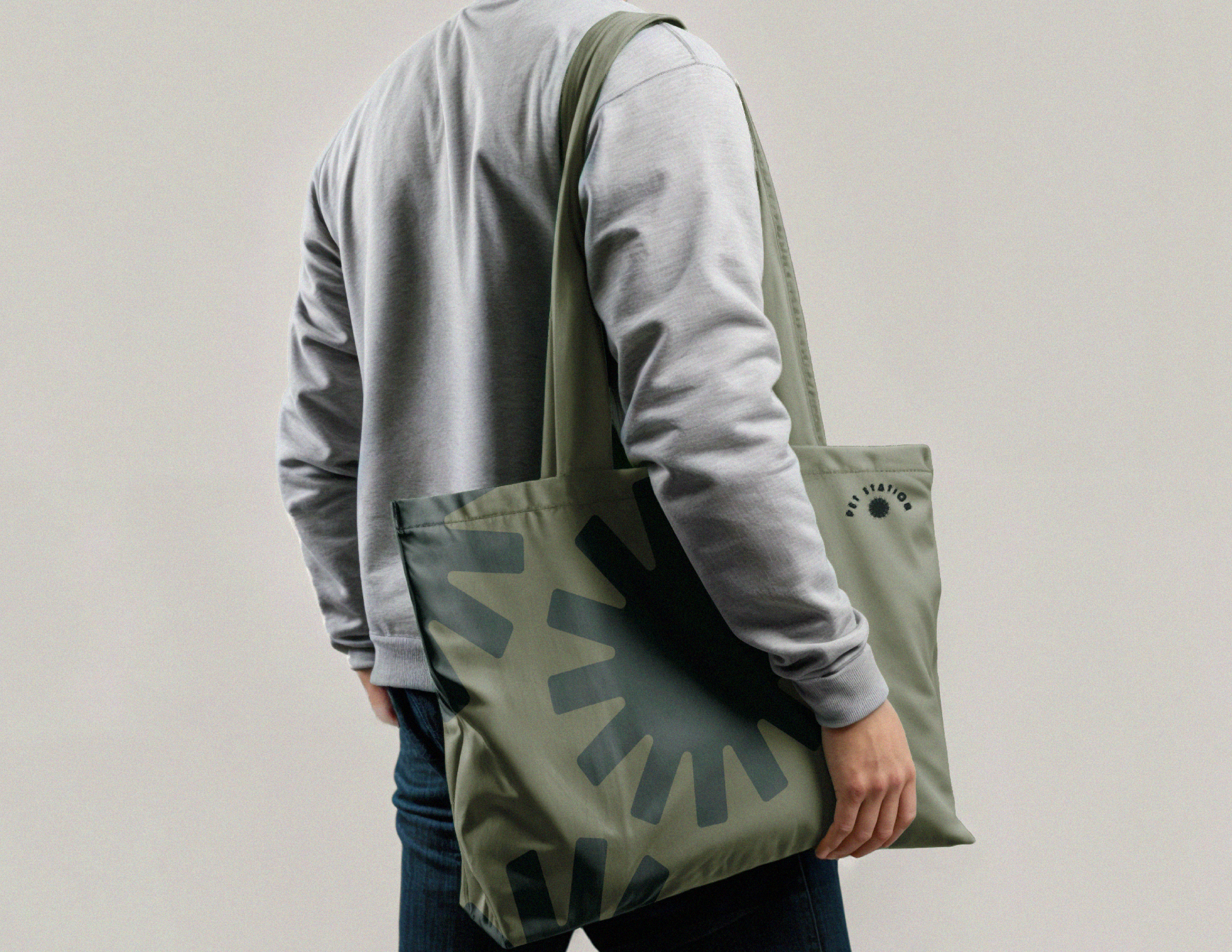 The Pet Station - Brand Guidelines FINAL_Bag.png