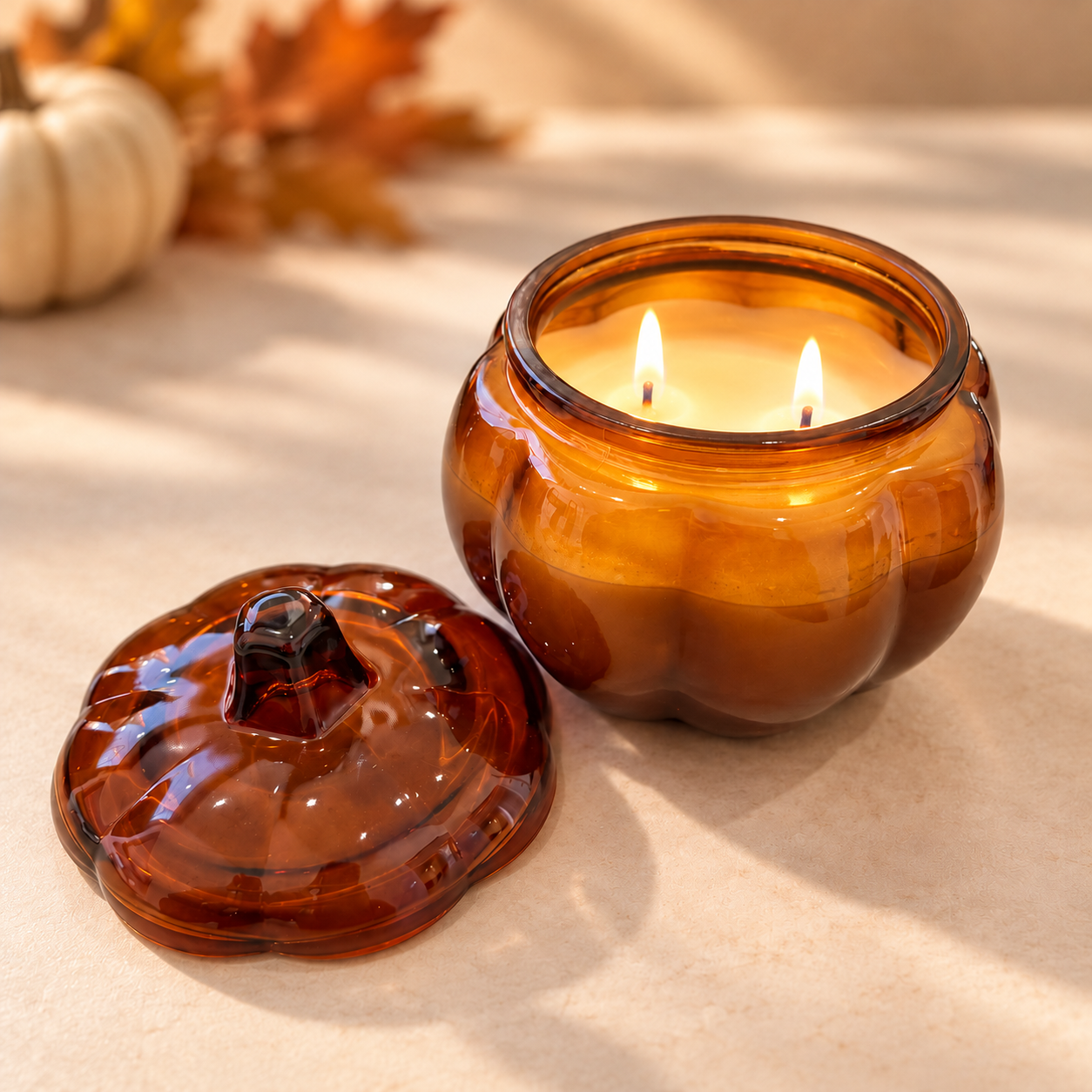 Glowing Amber Pumpkin Candle.PNG