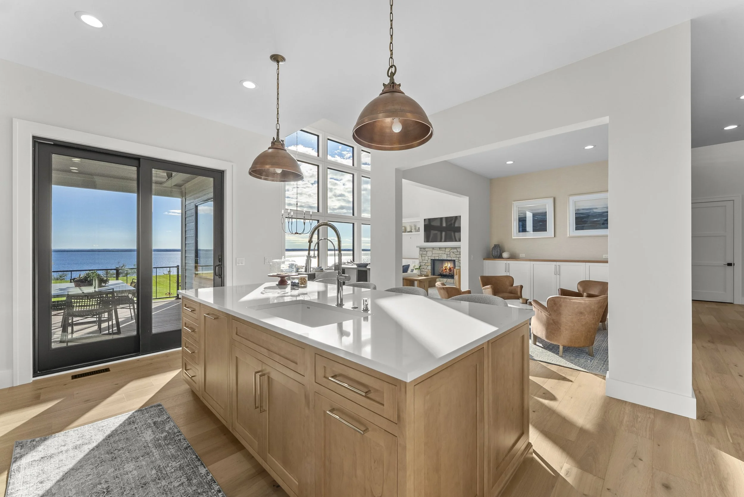 15772 Waters Edge29.JPG