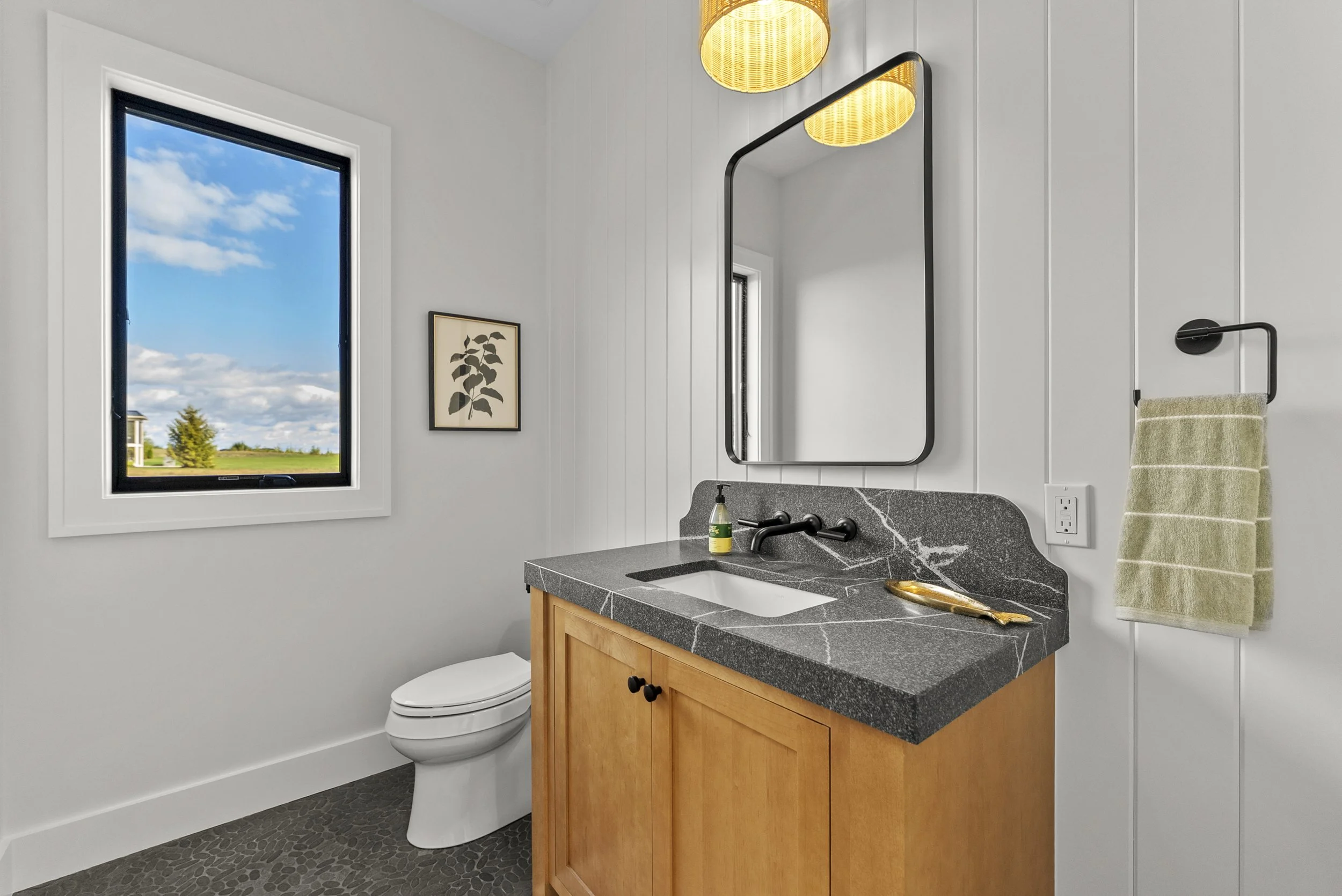 15772 Waters Edge83.JPG