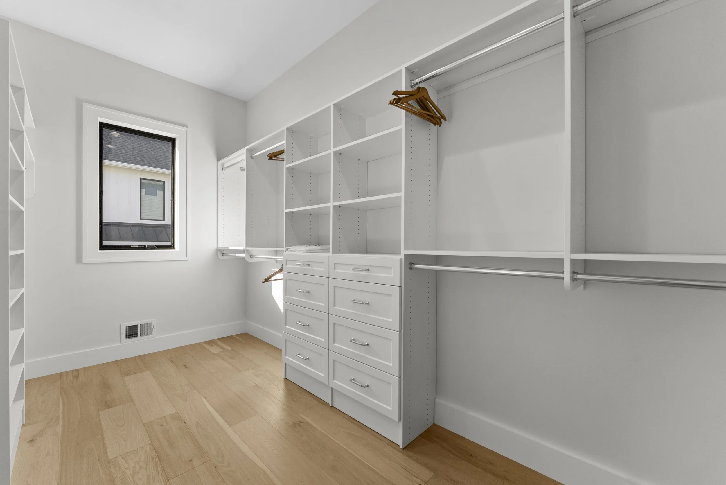 15772 Waters Edge46.JPG