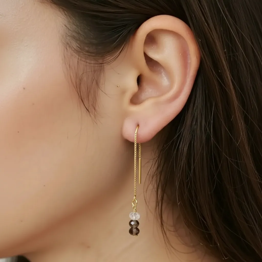 smoky iris ear on gold.png