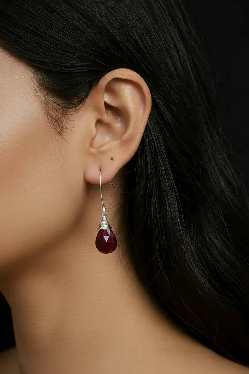 garnet on model silver.png