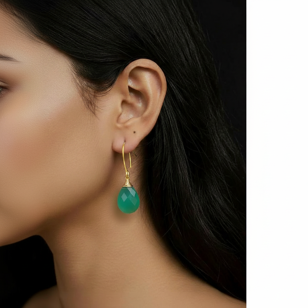 green onyx on model gold.png