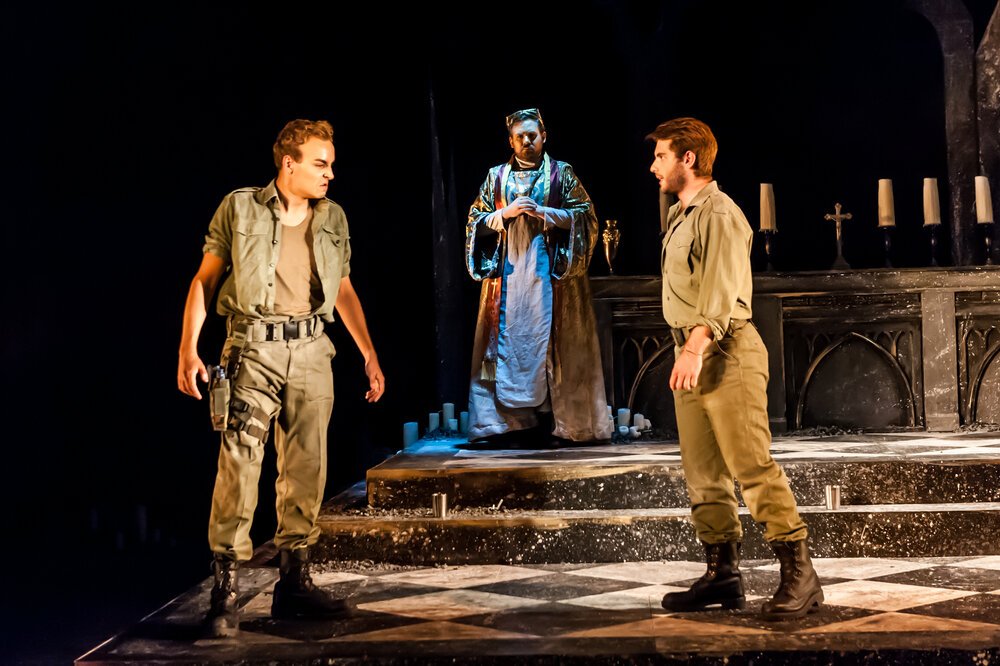 Lucretia - 42792677994_490afcccac_o.jpg