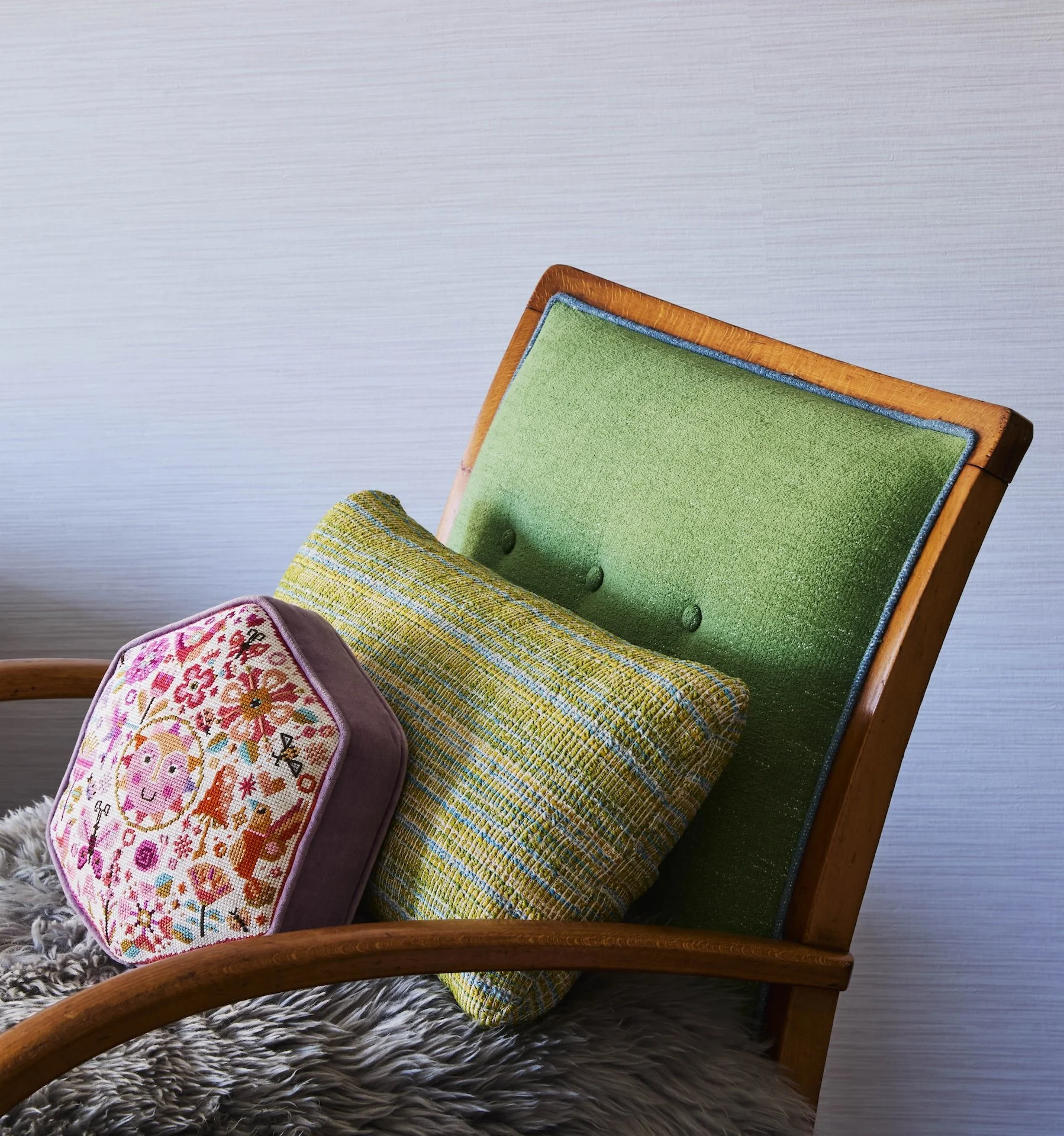 chair upholstery detail contrast welt colorful pillows