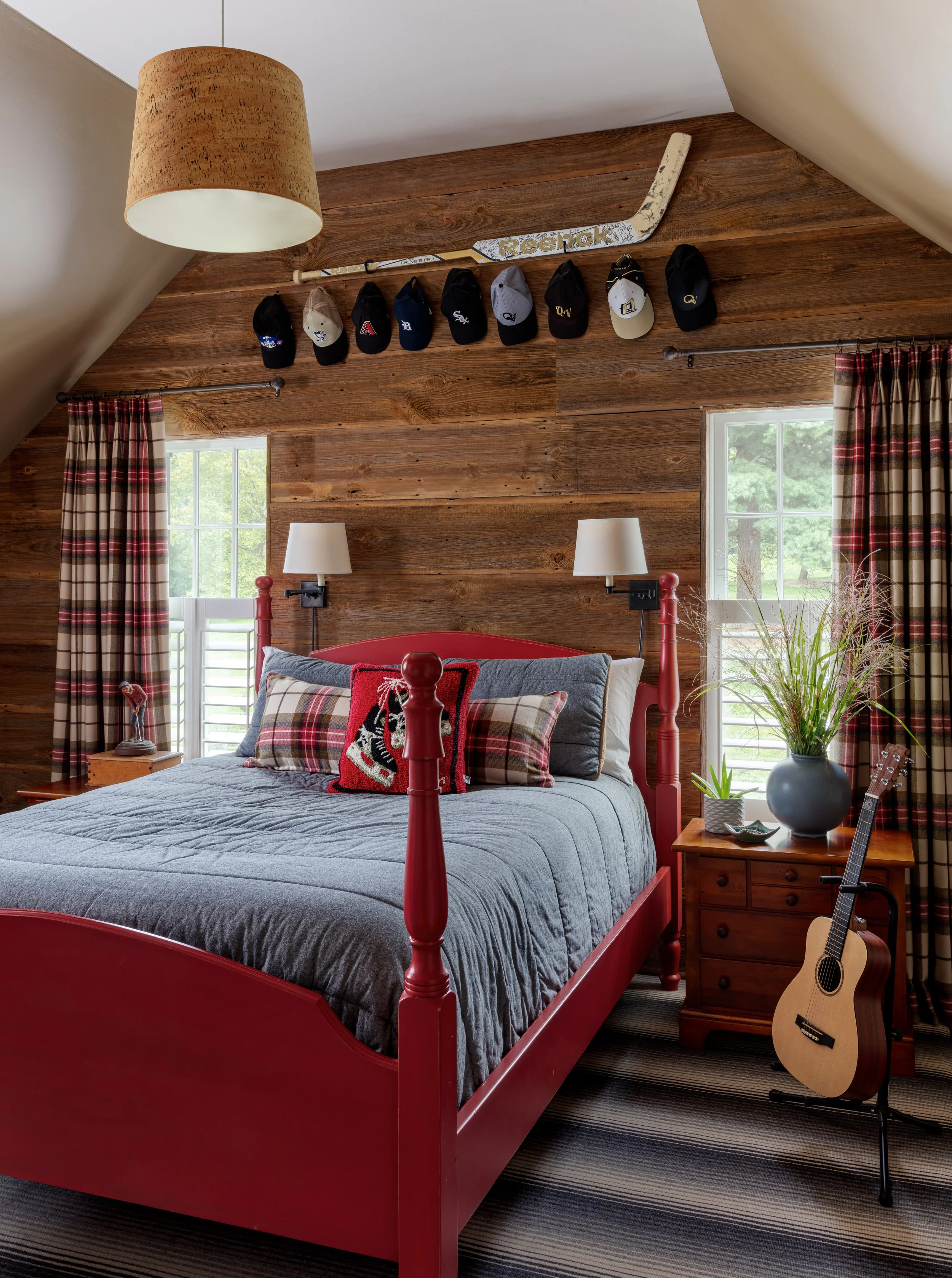 boys bedroom design painted poster bed plaid drapery baseball hats hung as display
bedroom design lamps accessories
