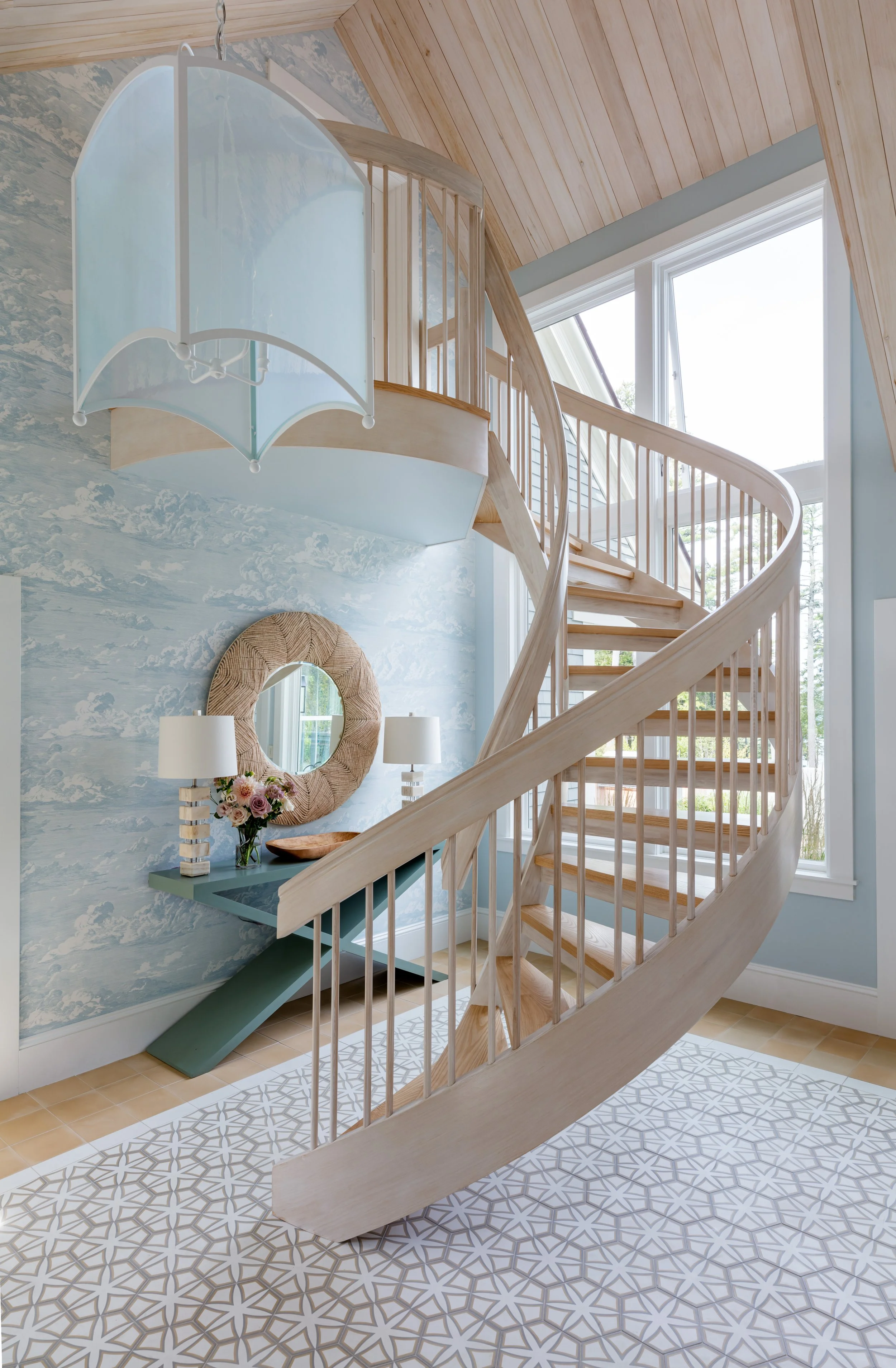 elegant-spiral-staircase-interior-design-with-light-wood-steps.jpg