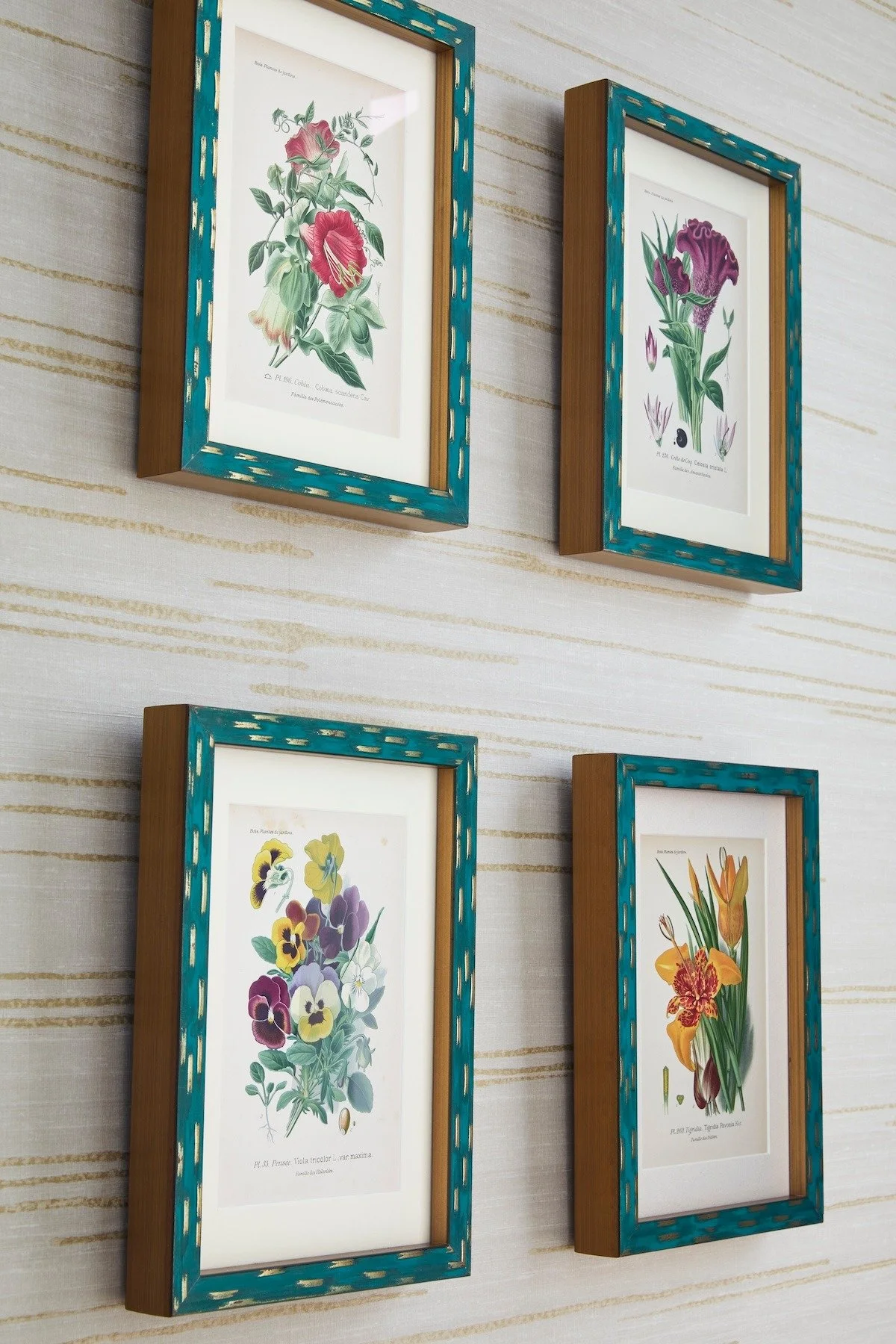 fox-chapel-interior-designer-pittsburgh-hallway-botanical-prints-turquoise-frames-gallery-wall.jpg