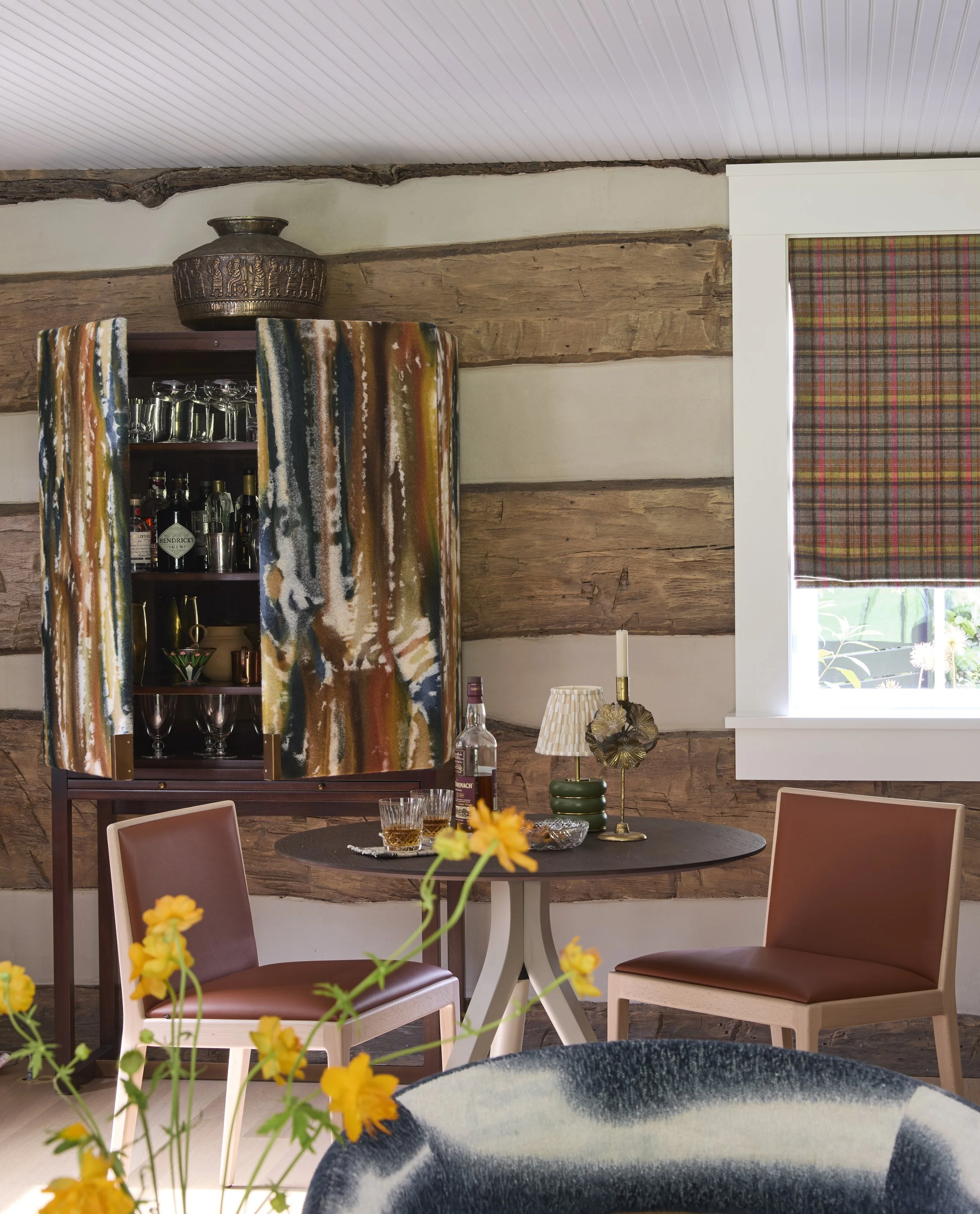 12- Family Room.jpeg