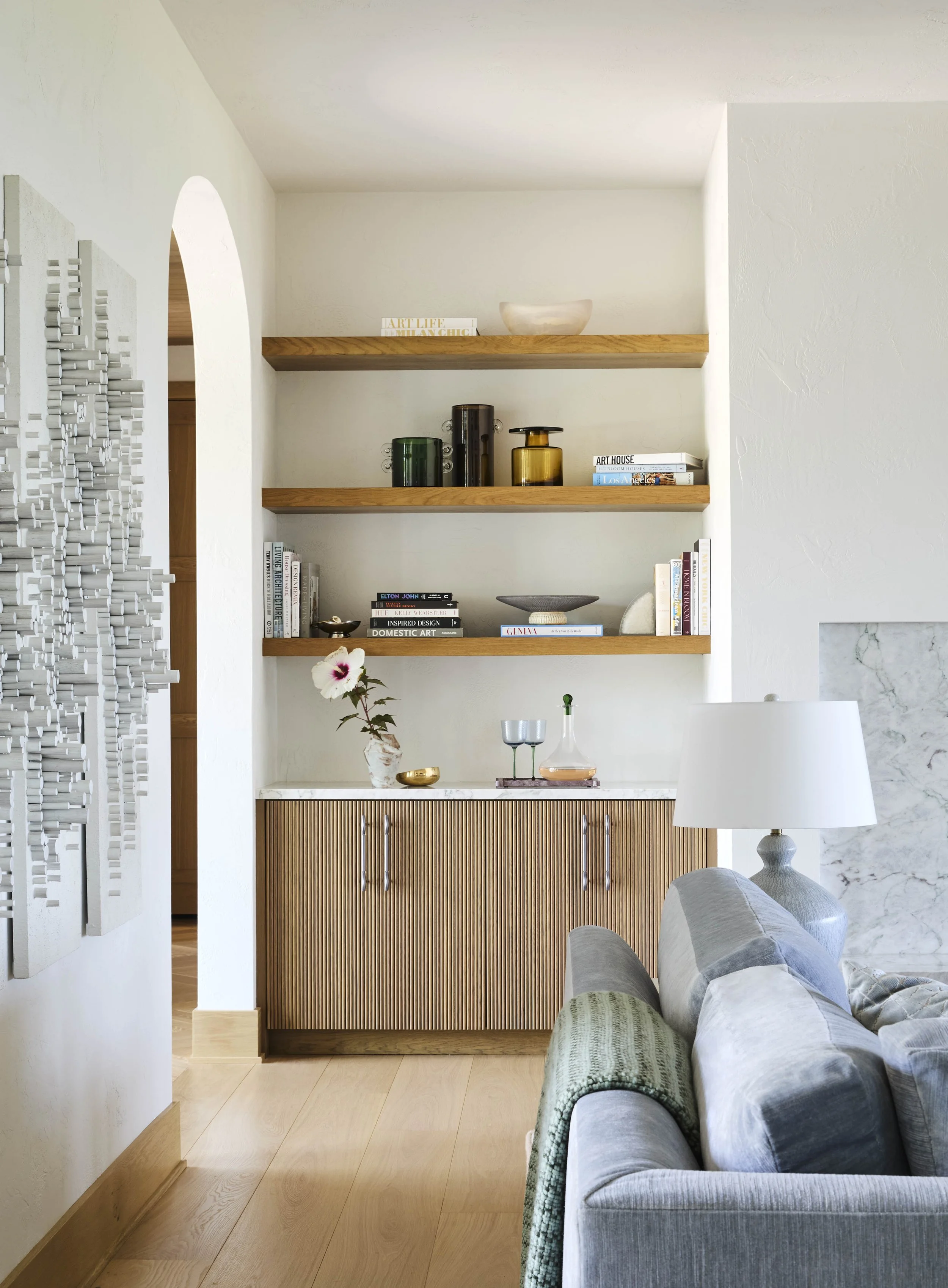 07 - Living Room.jpg