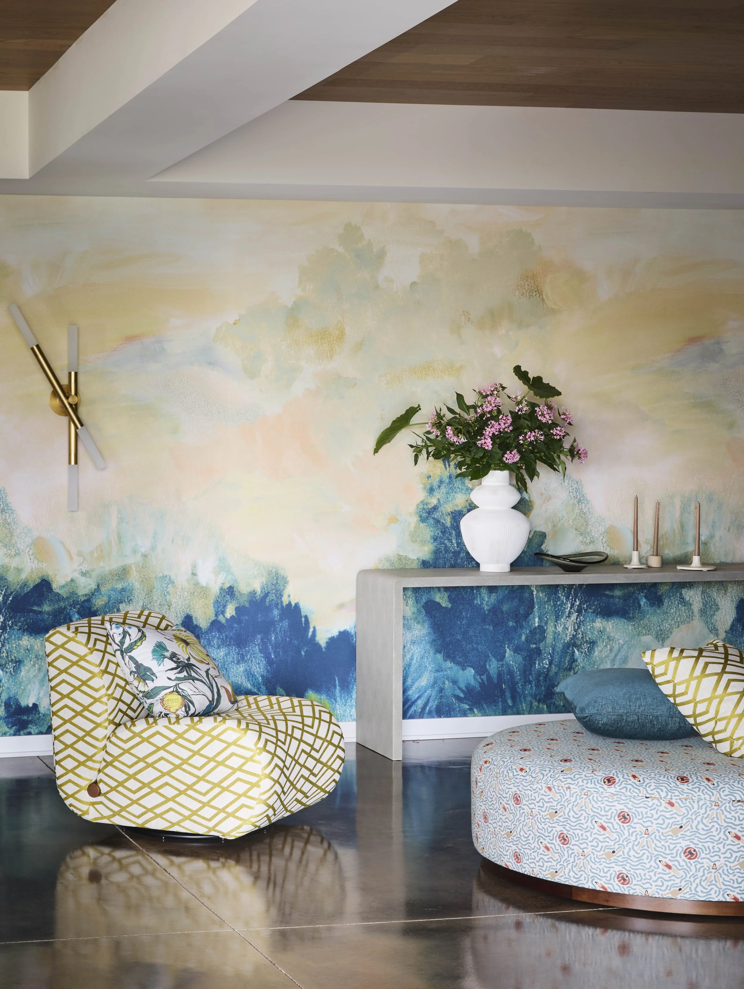 26 - Family Room.jpg