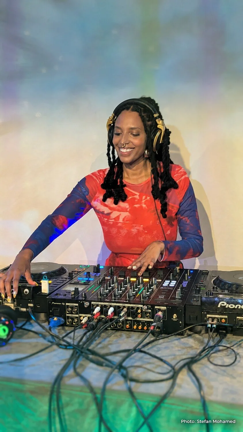 ayy-den-djing-stefan-mohamed.jpg