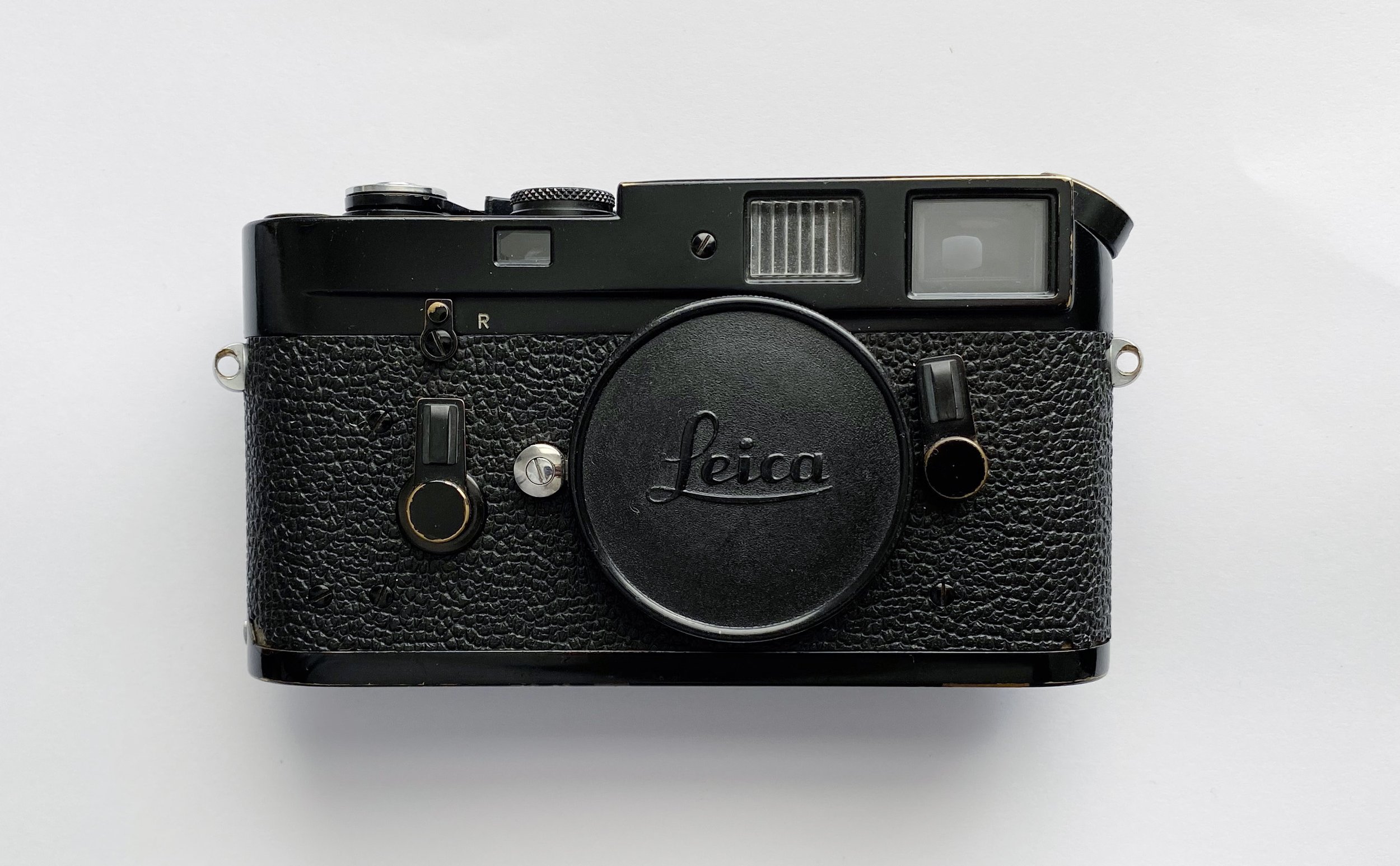 Leica M4 Black Paint — LEICA HUNTER