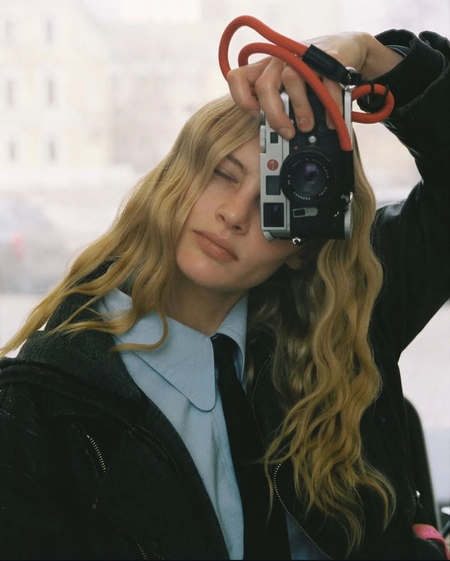 Happy Fridays #leica100faces 

#leica #leicahunter #leicacamera 

@smotrim_na_mir