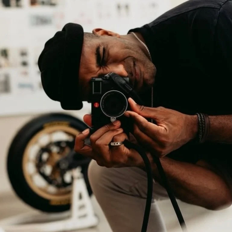 Catching Sundays like. #leica100faces 

@renaissanceman