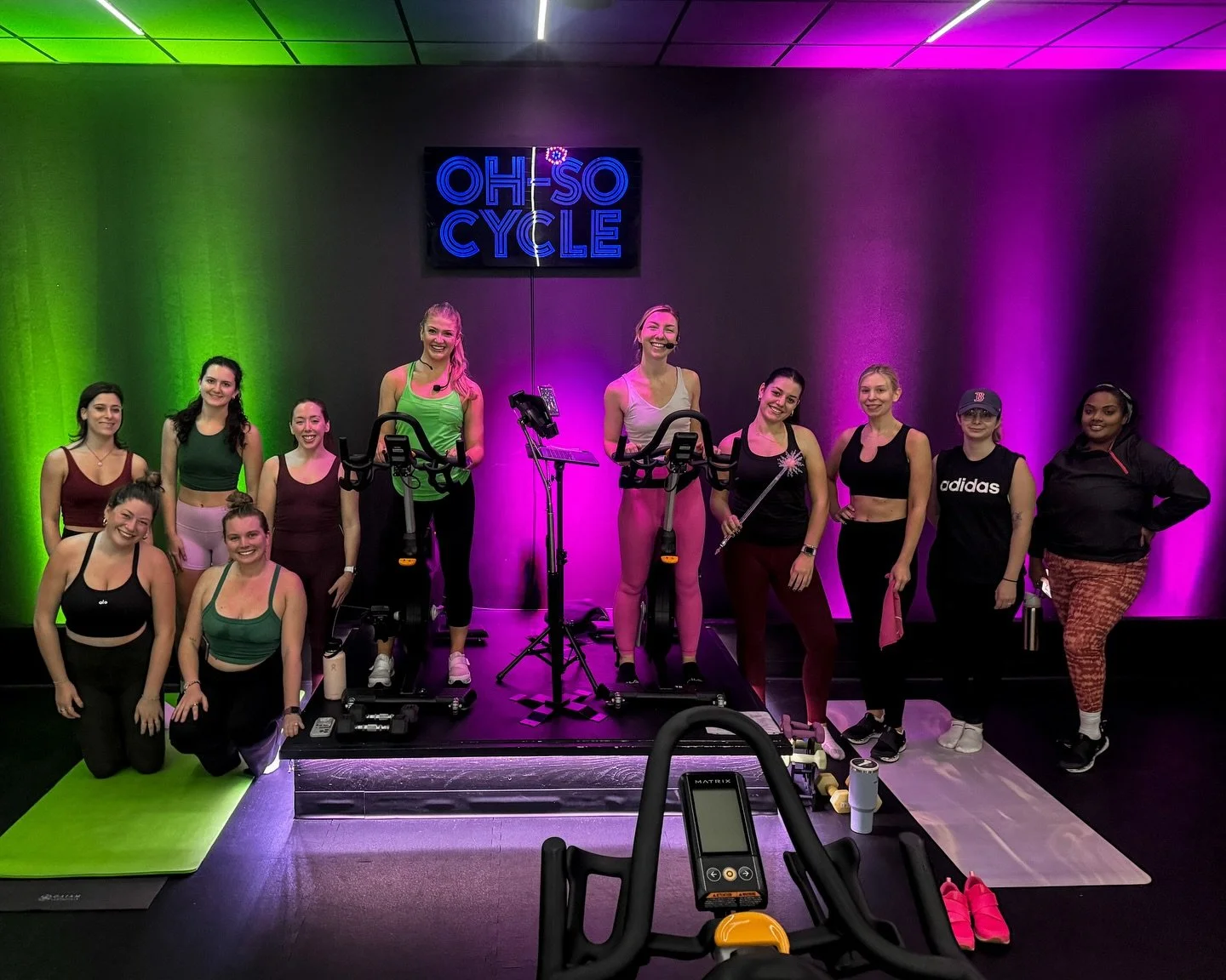 Wicked Bootcamp x2 💚🩷
Both rounds on Saturday were pure emerald energy.
Erica &amp; Kayla loved every minute&hellip; and might already want a third.

#WickedBootcamp #OhSoCycle #CycleFam #SpinLife #NewarkDE