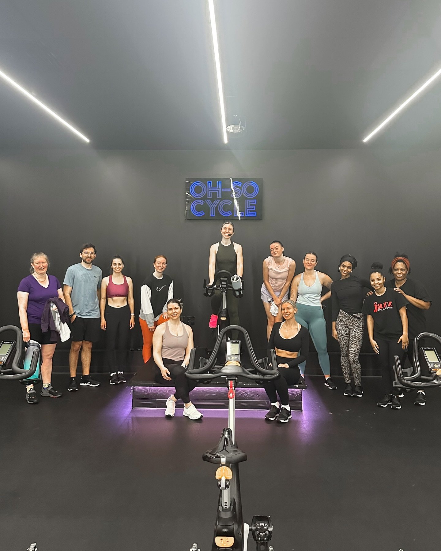 New Year&rsquo;s Eve crew 🎆
We counted down with the top songs played at Oh-So Cycle and the room brought the energy.
Best way to close out the year.

#NewYearsEveRide #OhSoCycle #SpinLife #CycleFam #NewarkDE