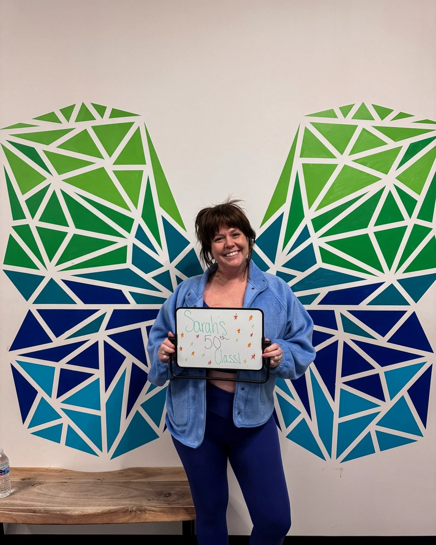 50 rides strong and still showing up like that. 💙🔥
Last night we celebrated Sarah hitting her 50th class milestone - the energy, effort, and consistency have not gone unnoticed. So grateful to have riders like this in our studio!  Let&rsquo;s do 50