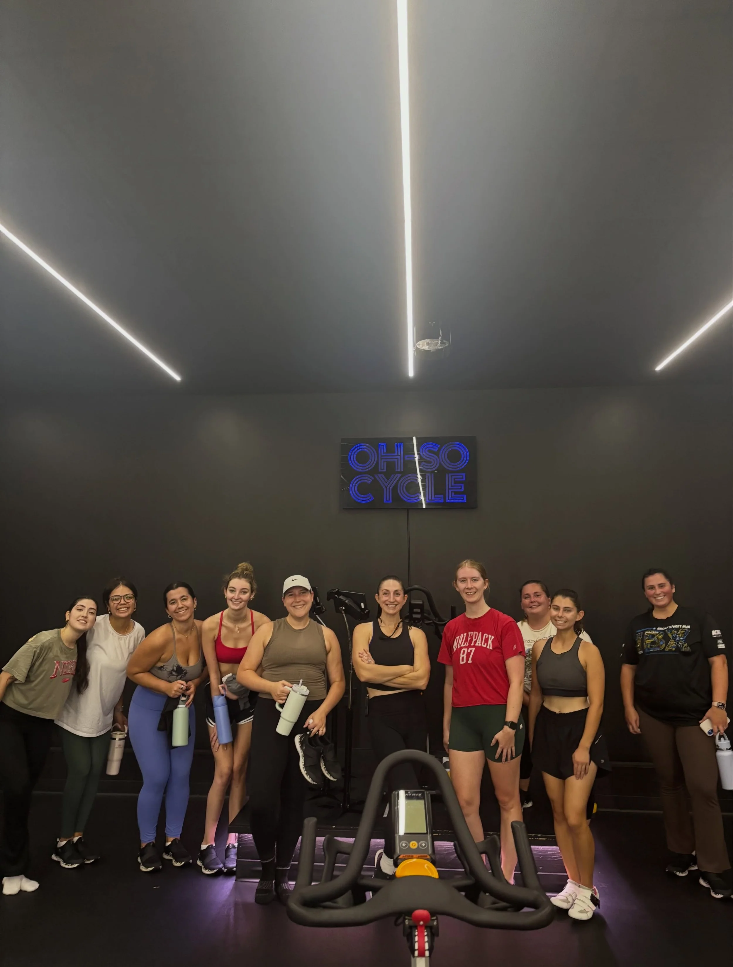 Post-ride smiles > everything 💗

Another good one for the books &mdash; Miley vs Selena vs Demi✨

Hope to see you again soon! ⭐️

#ohsocyclefam #themedride #indoorcyclingclass #throwbackride #newarkde