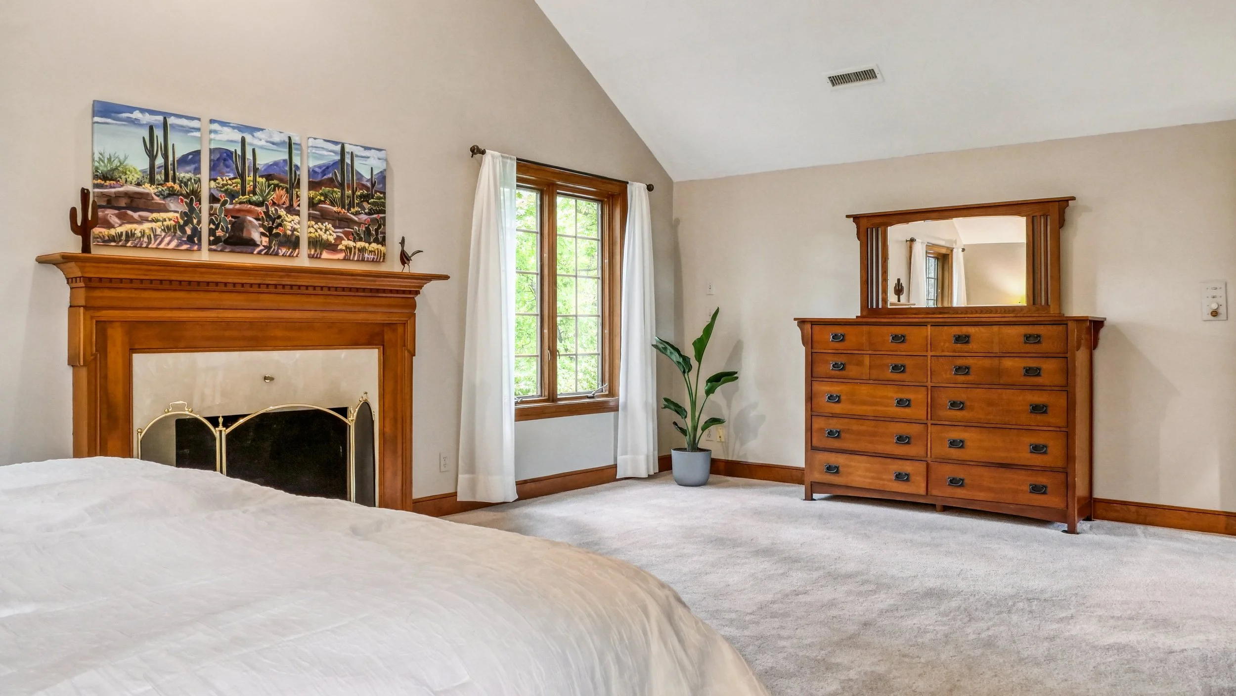 Master Bedroom 3.jpg