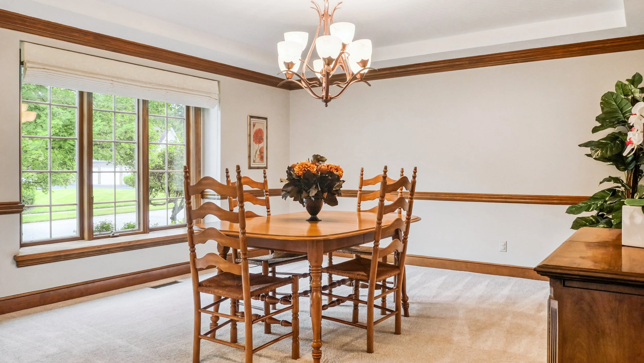 Dining Room 1.jpg