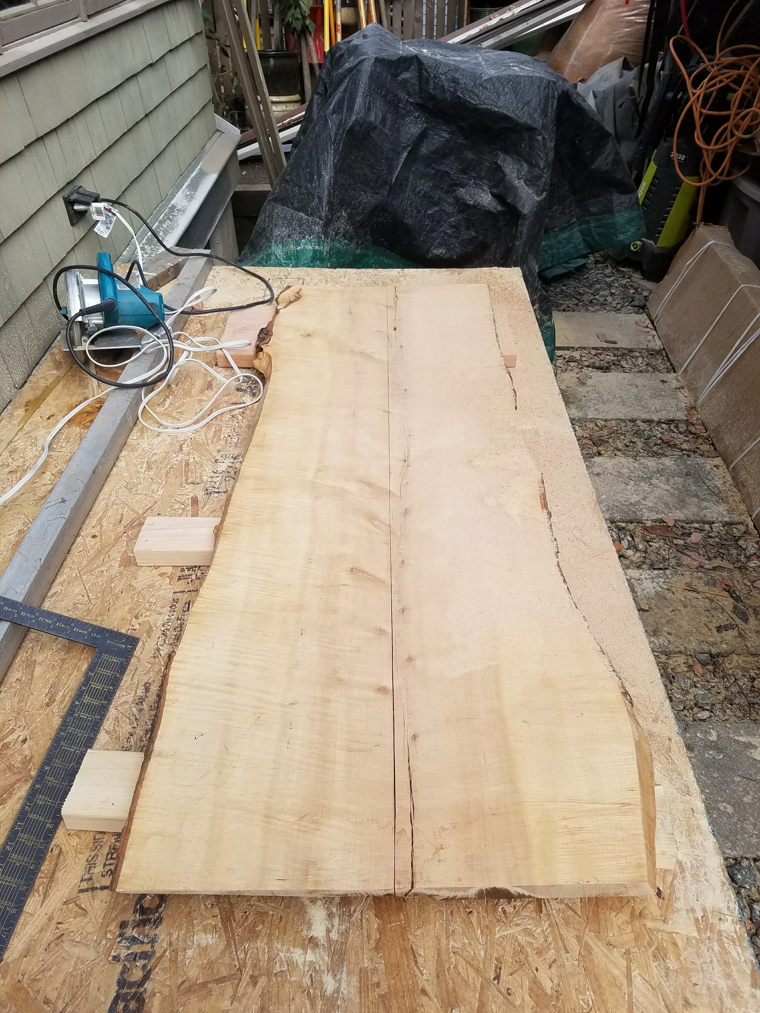 headboard1.jpg
