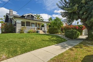 Pasadena Neighborhood Guide: Chapman Woods