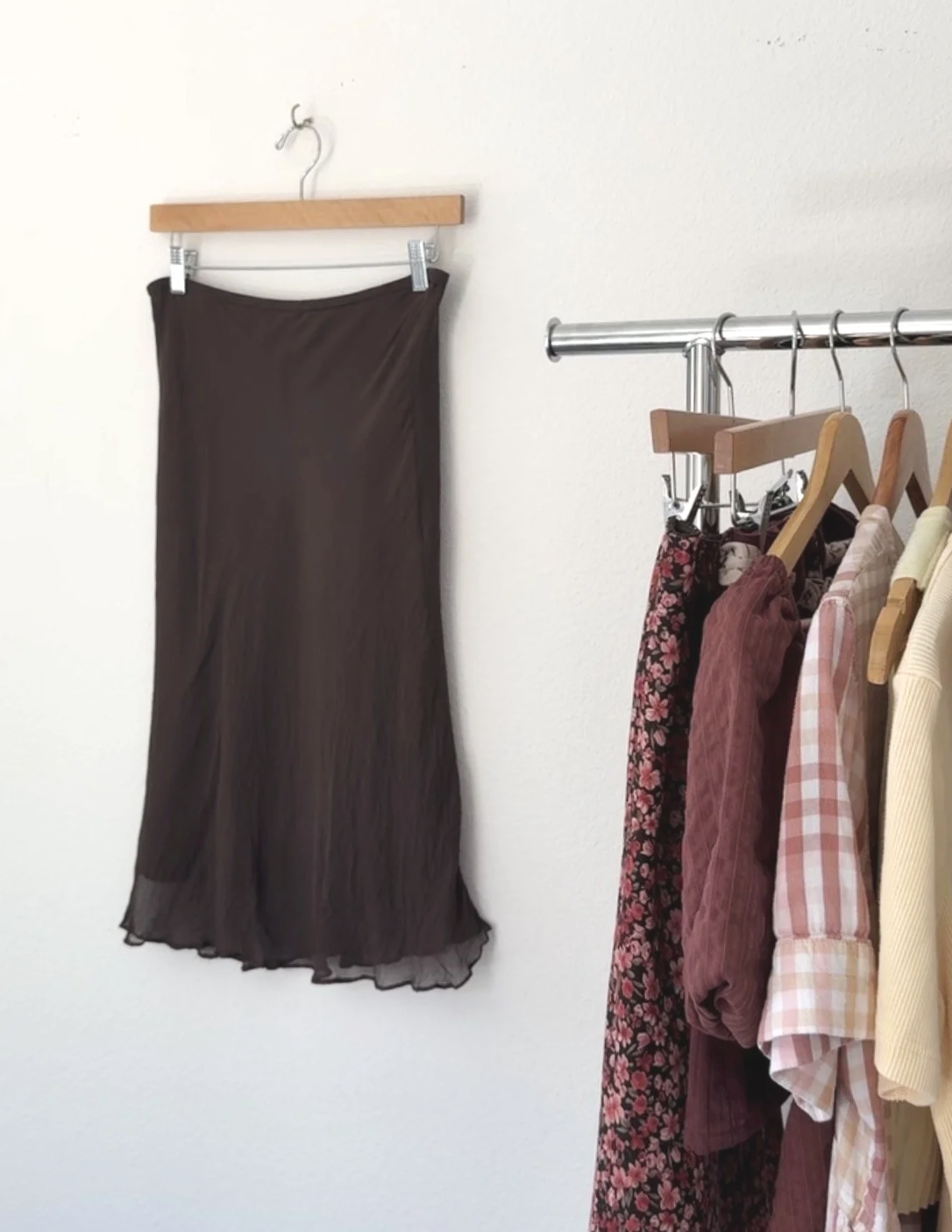 The Chocolate Silk Skirt (M)