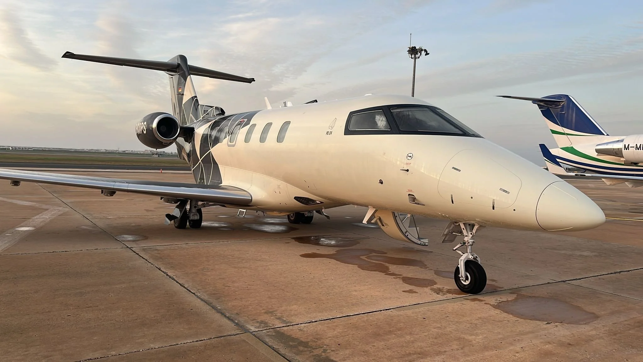 Hire a Private Jet from Faro to Dublin with dBB Aviation