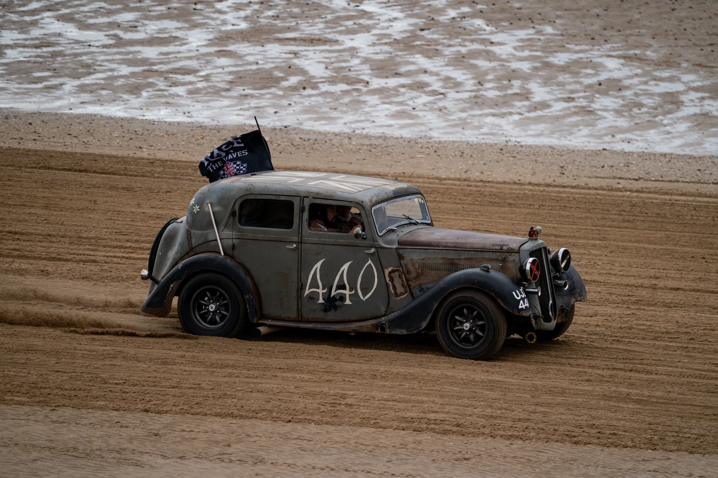 20260912-Race-to-the-Waves-12-Sep-2026-480.jpg