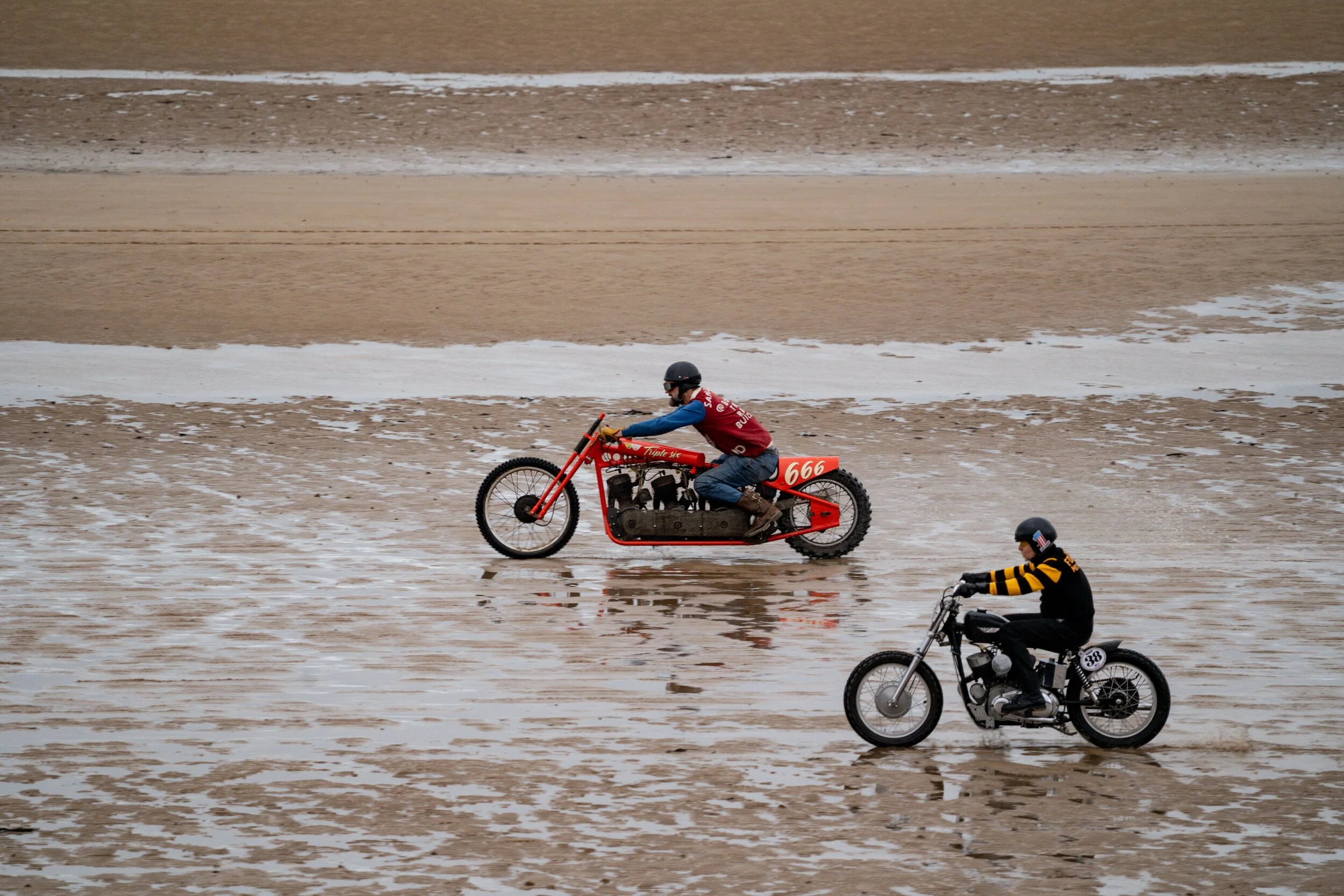 20260912-Race-to-the-Waves-12-Sep-2026-437.jpg