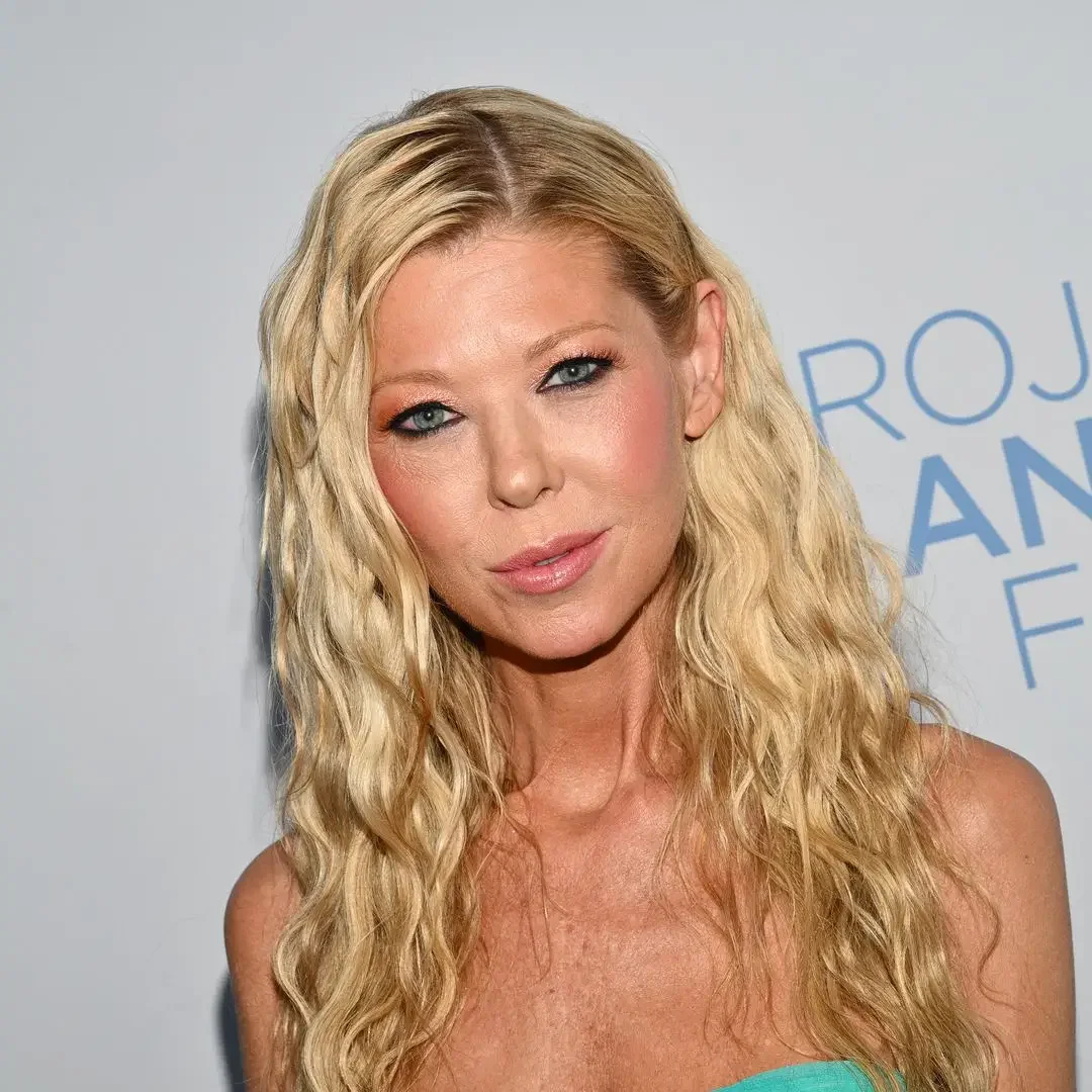 Tara Reid, starring in The Devil's Dandruff, known for American Pie, casting by IO Casting