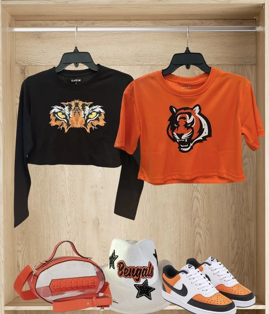 Crop long sleeve Tiger Eyes Top