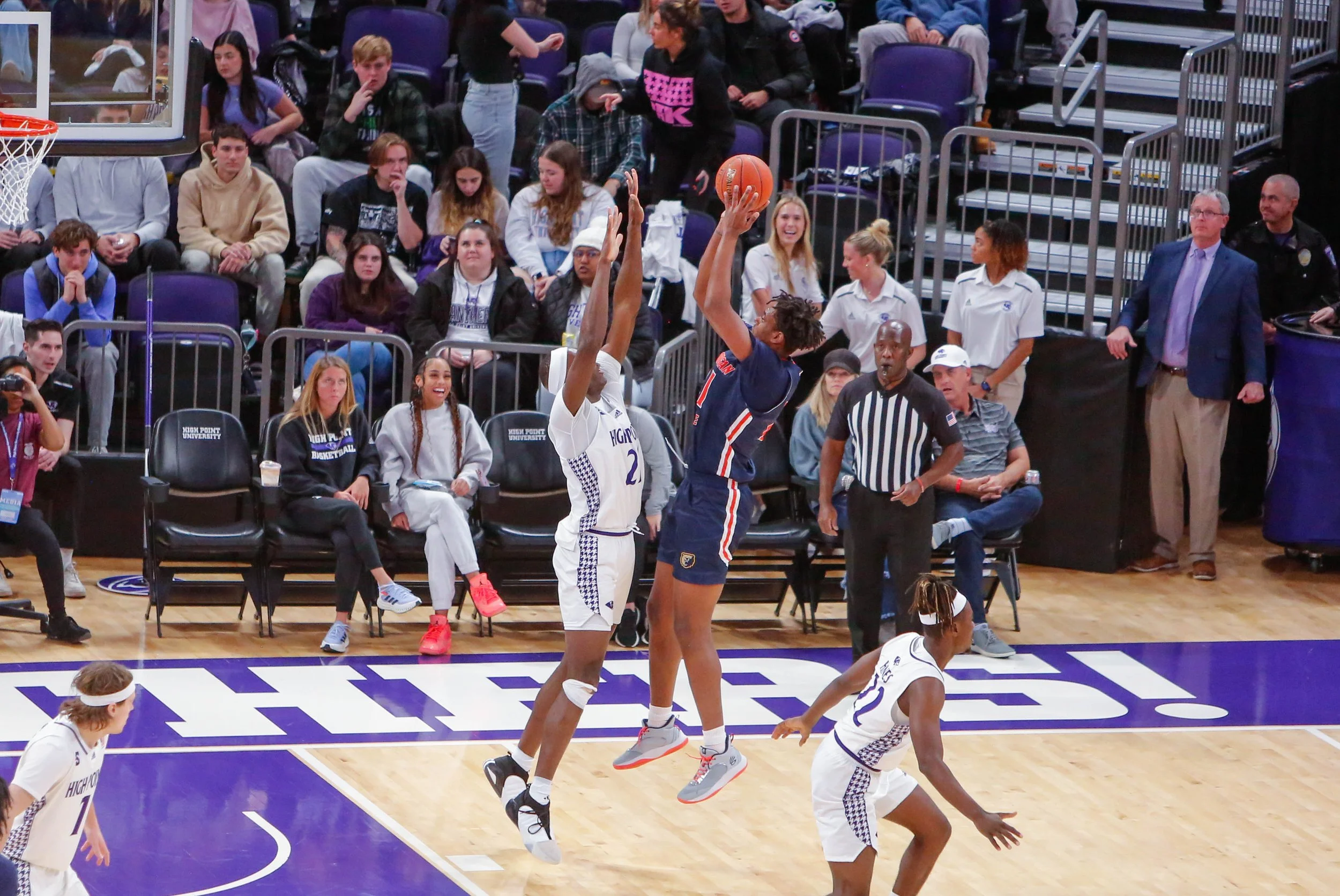 CJONES 231129 MBB vs Morgan State 054.jpg