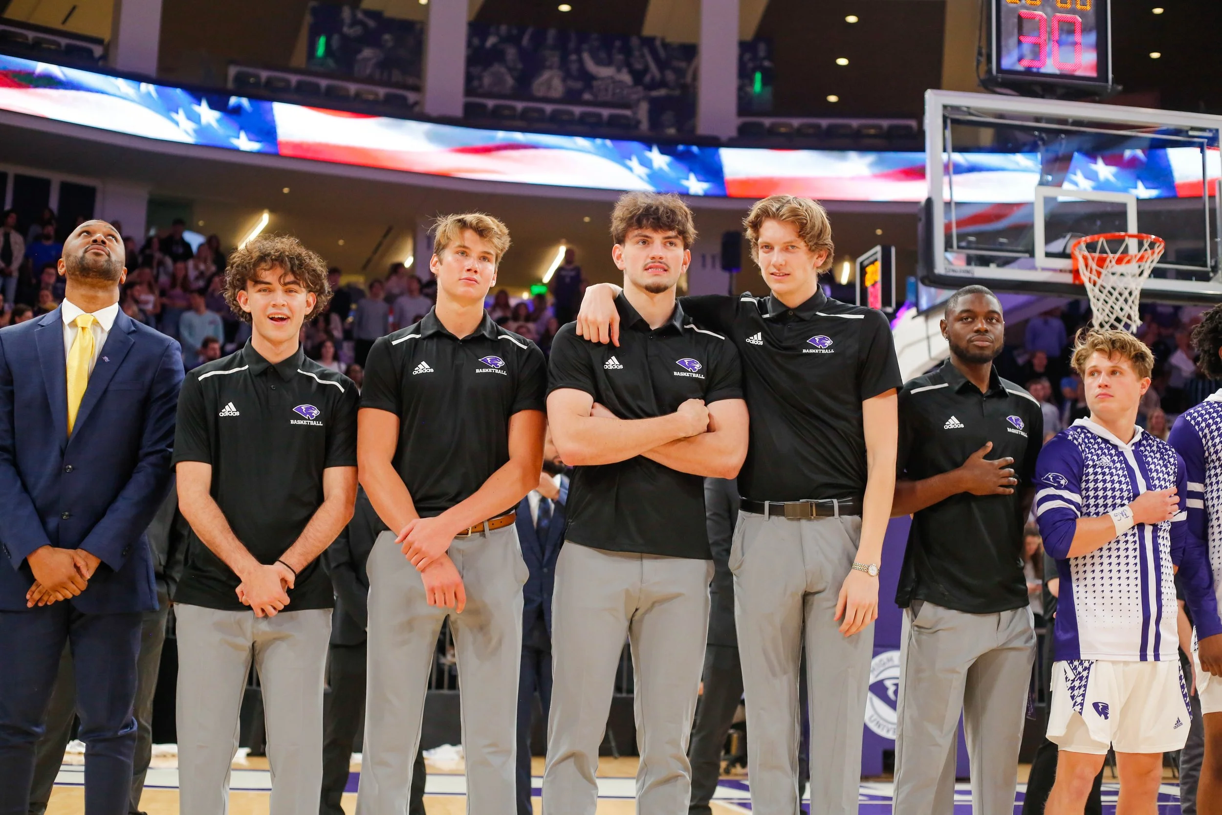 CJONES 231104 MBB Opening Night 100.JPG