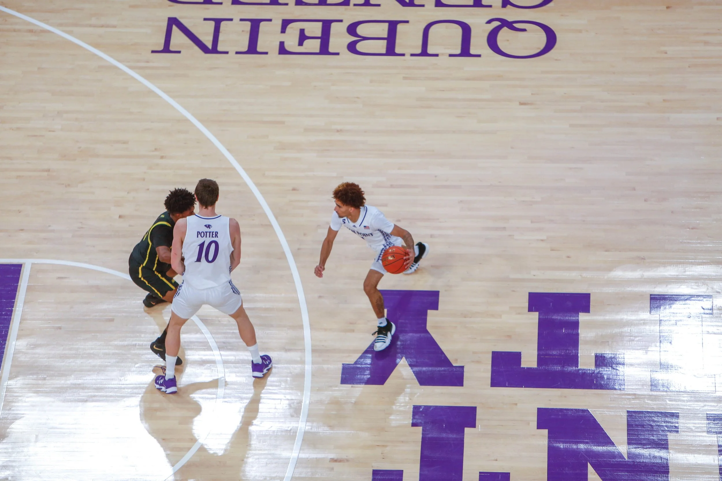 CJONES 231104 MBB Opening Night 205.JPG