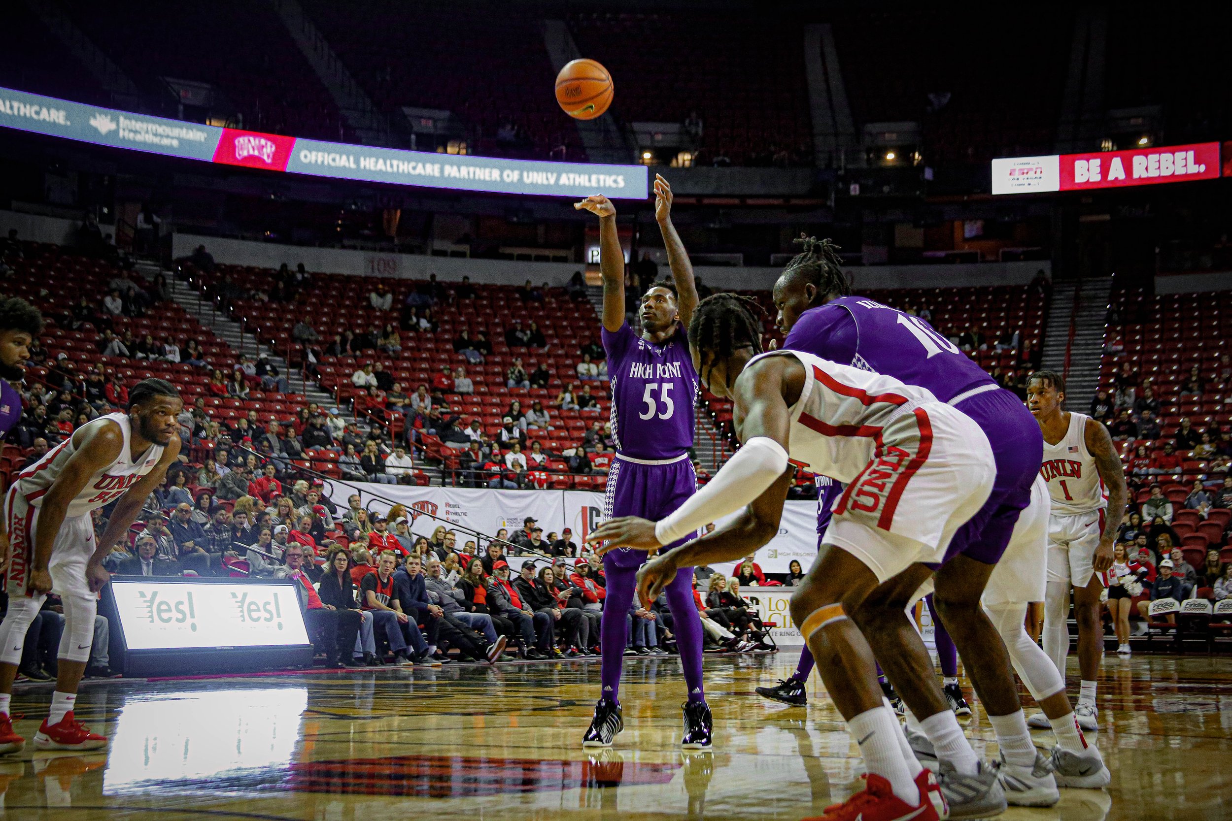 221118 MBB UNLV Game 220.jpg