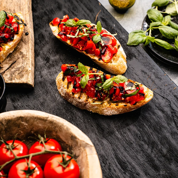 Tomato Basil Bruschetta