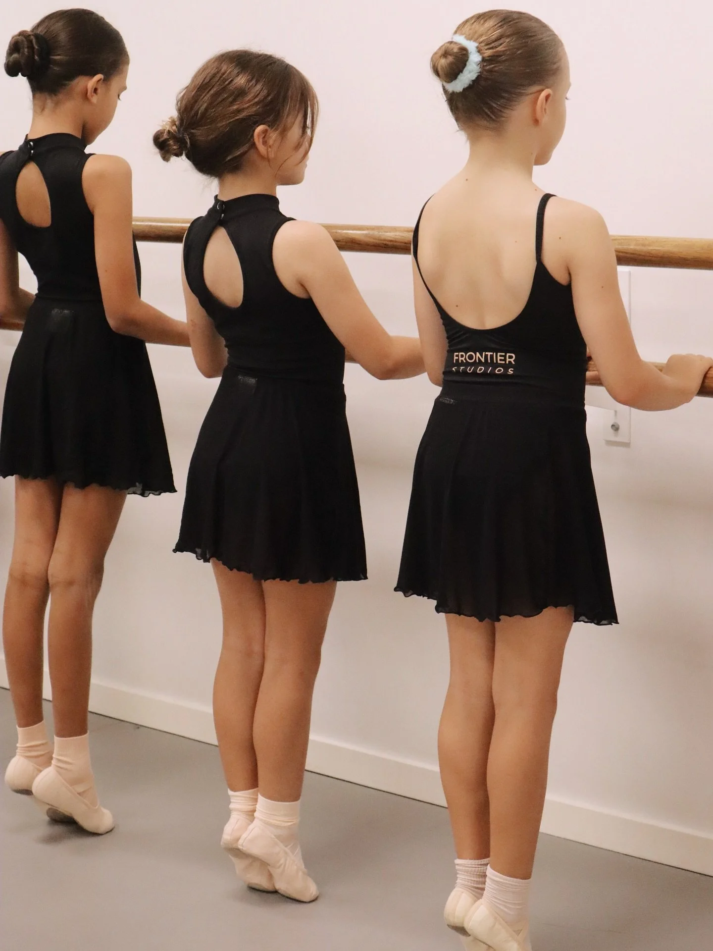 Building foundations and a love of dance 🩰💕 

We can&rsquo;t wait to dance with you in Term 2! 

www.frontierstudios.au
info@frontierstudios.au

#brisbanedance #ballet #tingalpa #kidsballet #tinydancers