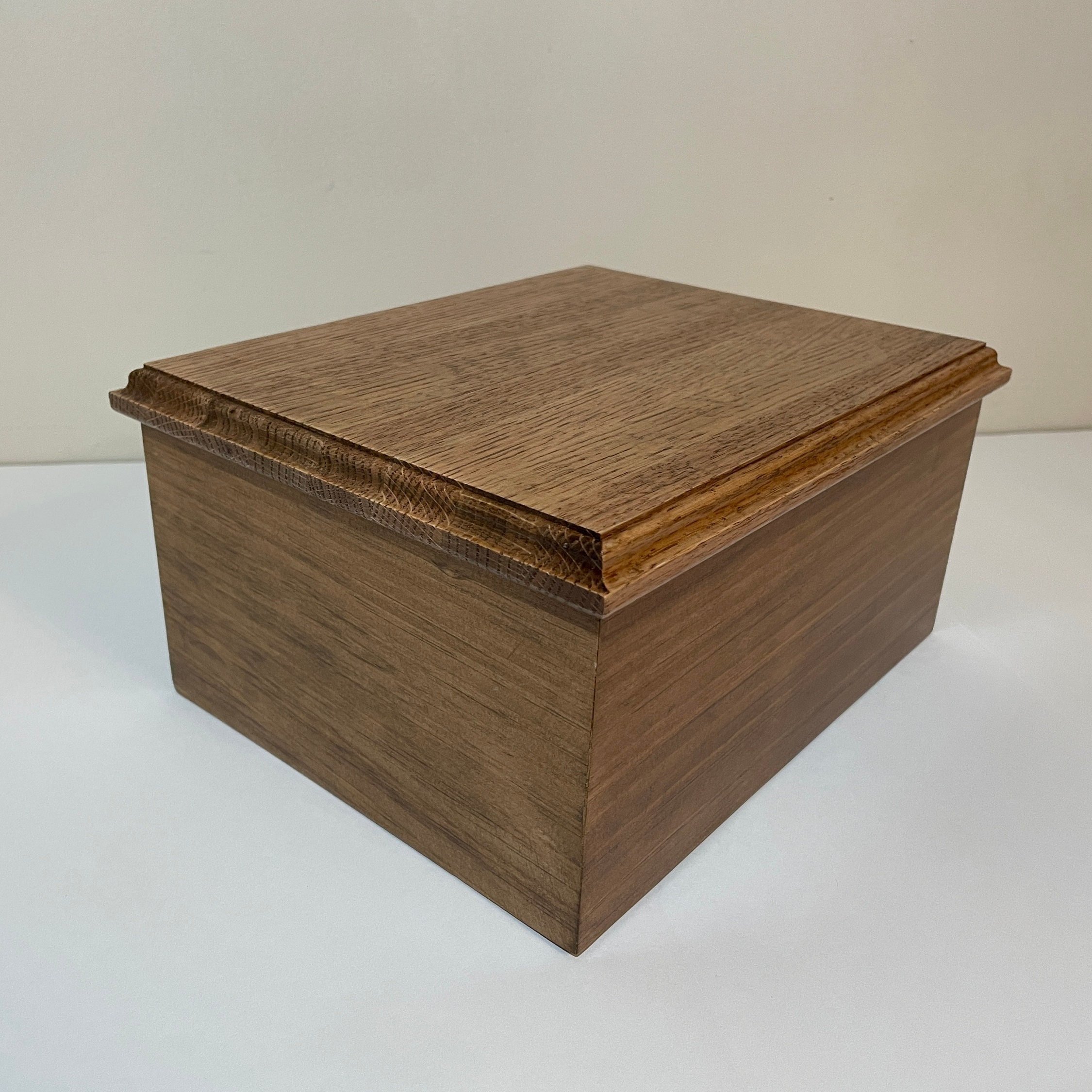https://i.etsystatic.com/38691852/r/il/38cbe7/4638753826/il_fullxfull.4638753826_tpbp.jpg