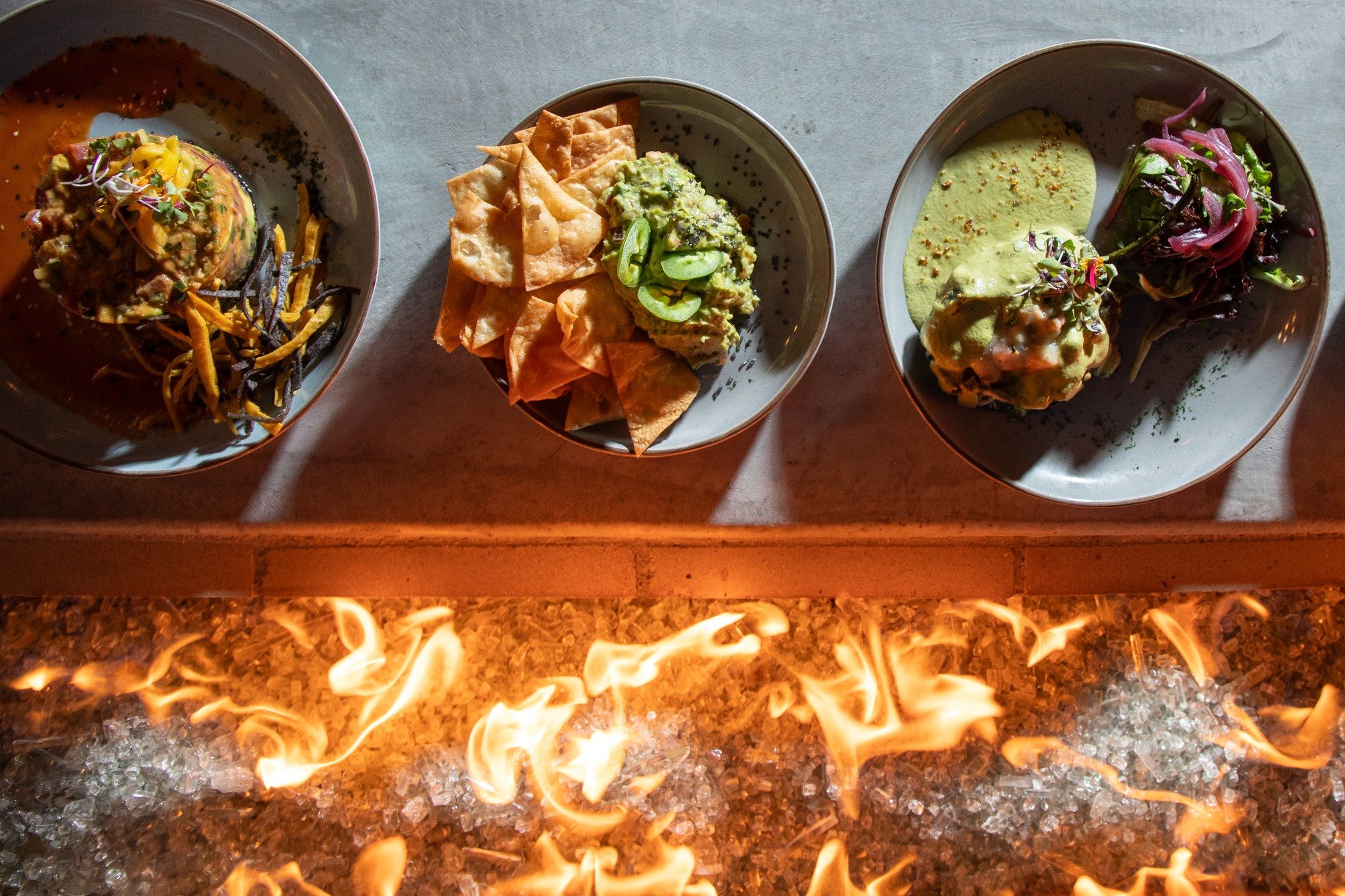 Time to feast by the fire! 
#Crudo #VisitPalmSprings #DineGPS #FoodContent
