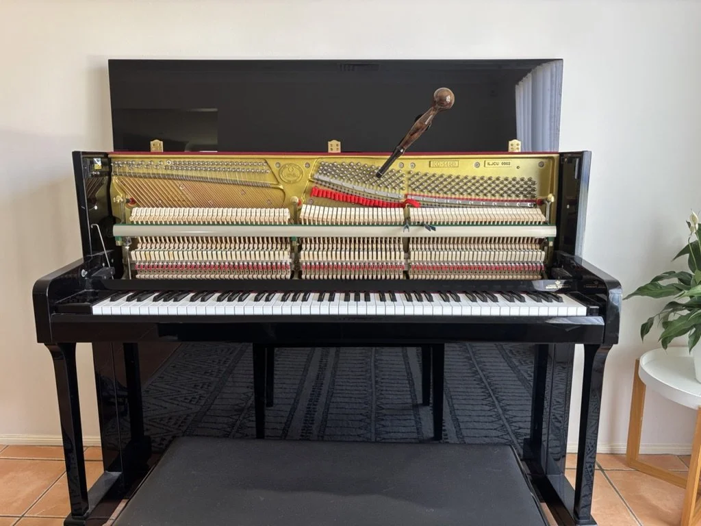piano tuner glenmore park in sydney tuning upright piano