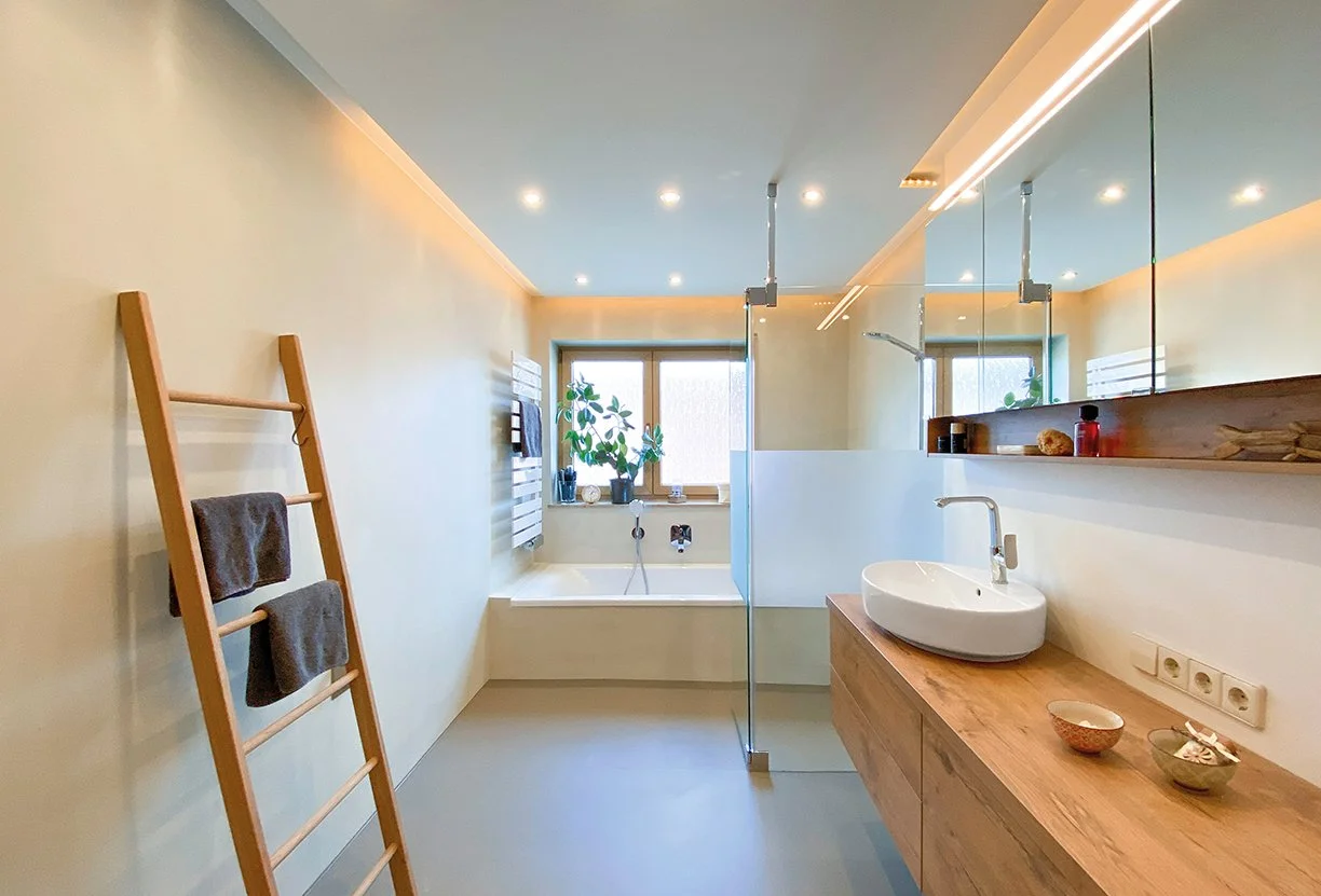 Grout-free bathroom finish by Transformation Finishes Cairns, Microcement Bathroom Cairns