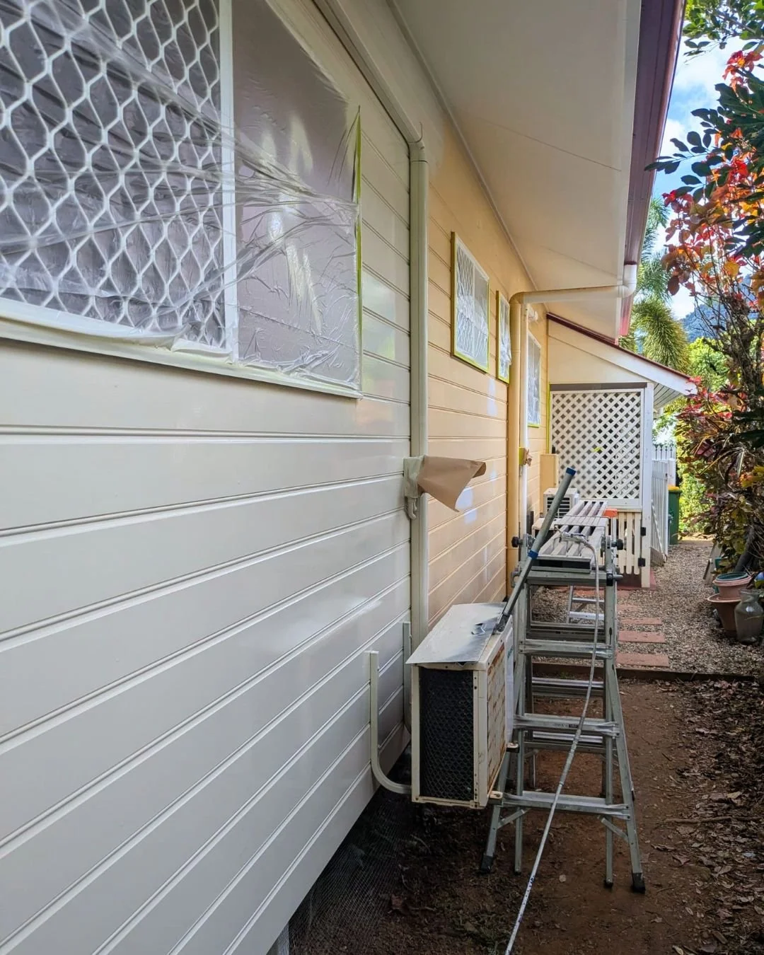 Exterior Painter Cairns, Painter Cairns, House Painter Cairns, Painters Cairns, Cairns painting