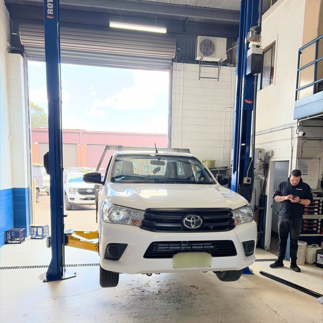 7 Signs Your Hoist Needs Immediate Servicing