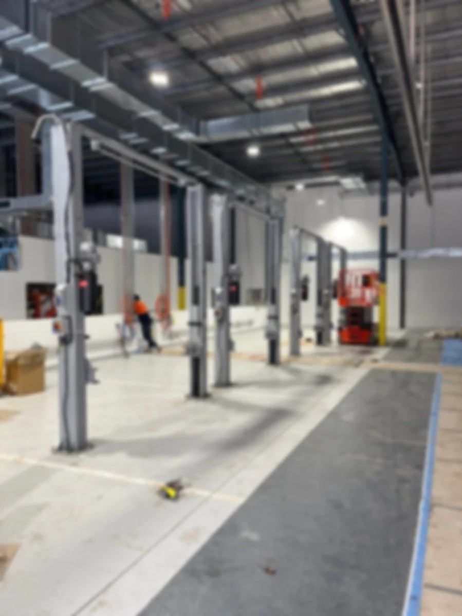Vehicle hoist installed and commissioned by TWSA