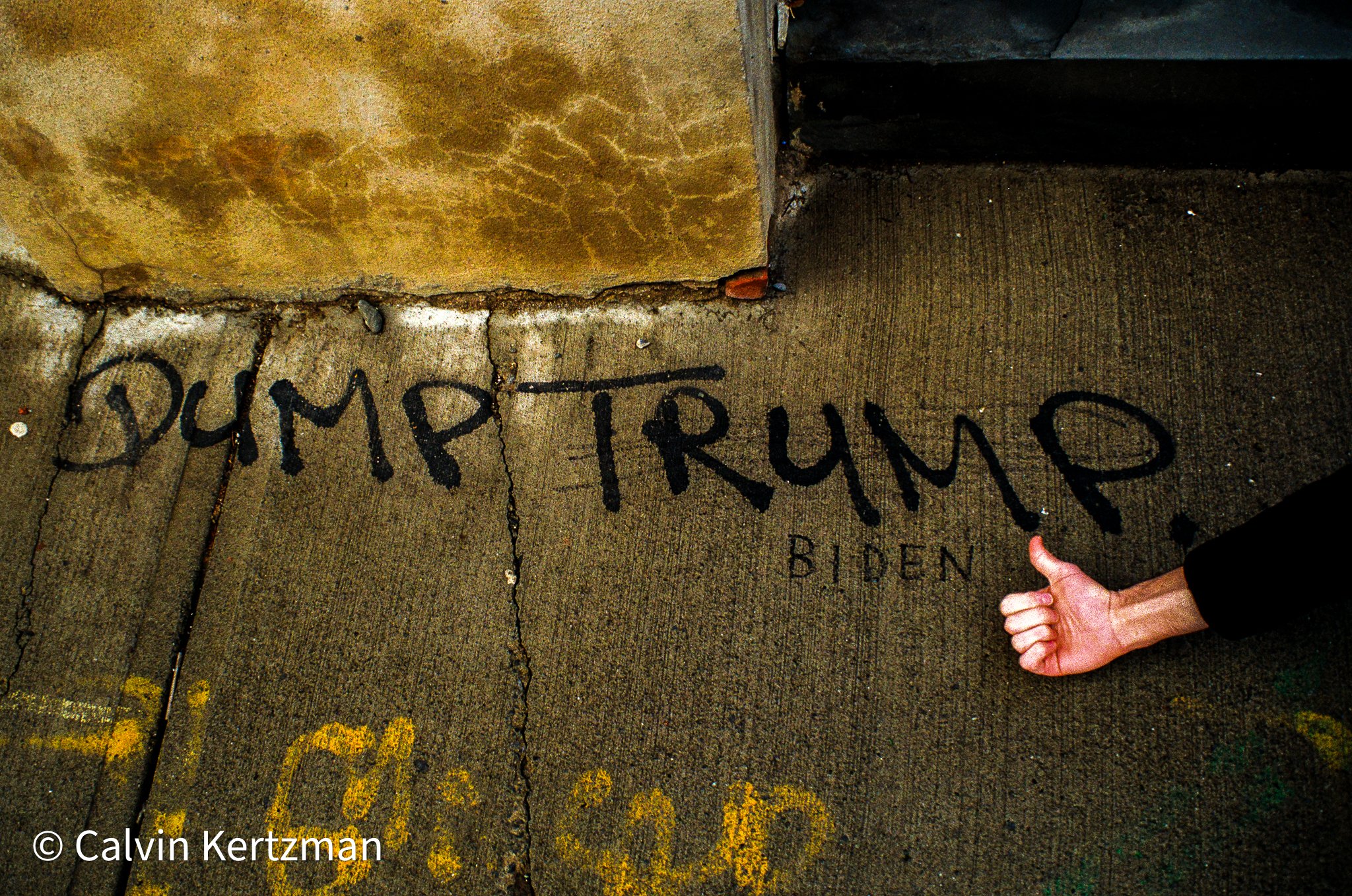dump trump_.jpg