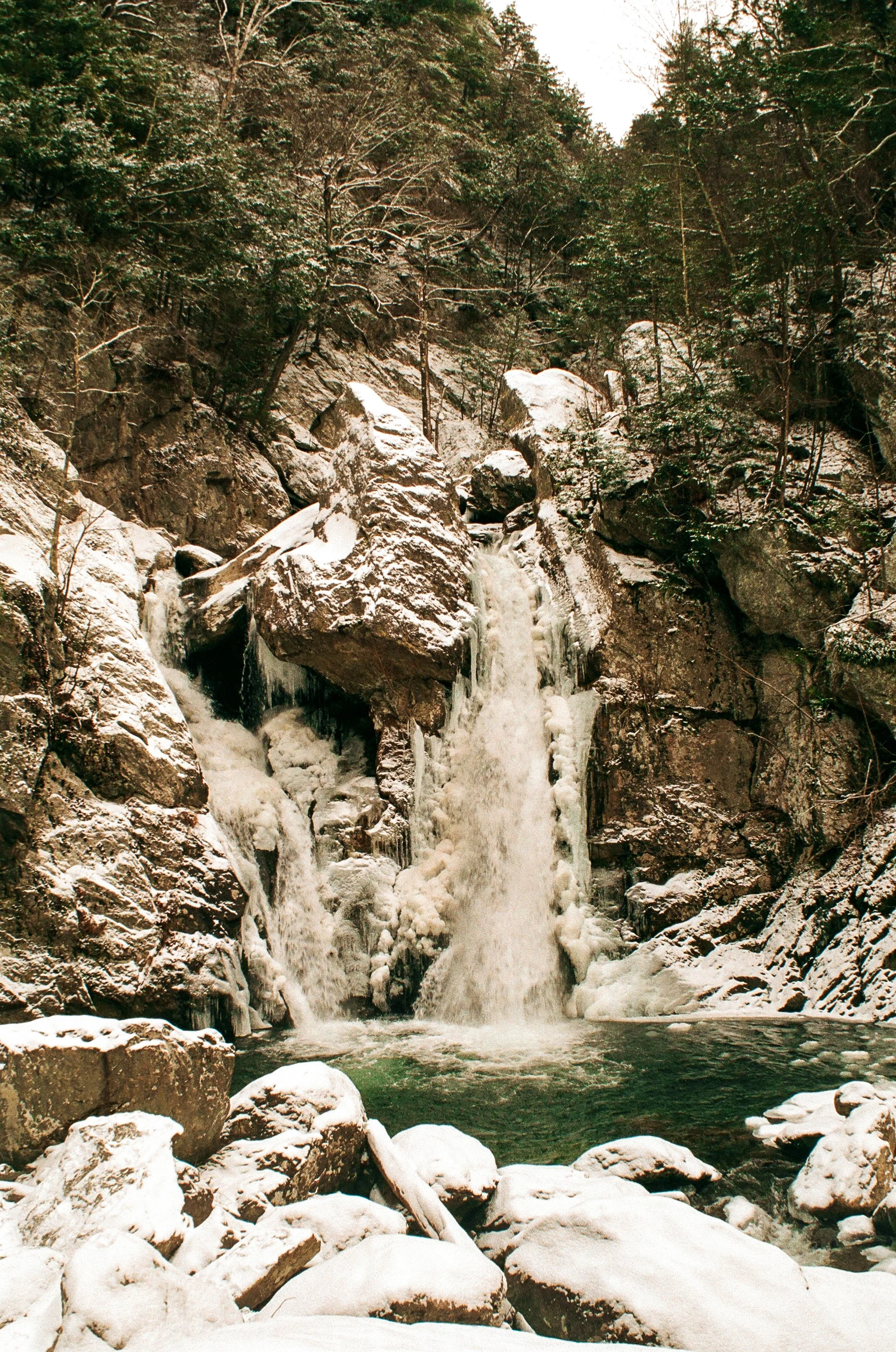 waterfall 2.jpg
