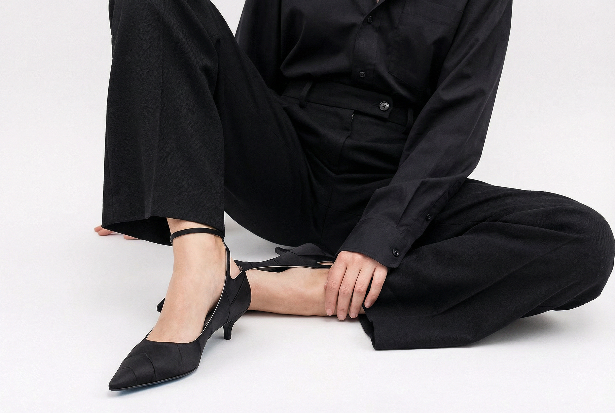 MAXINE BOOT BLACK WITH BLACK HEEL 11 great.png